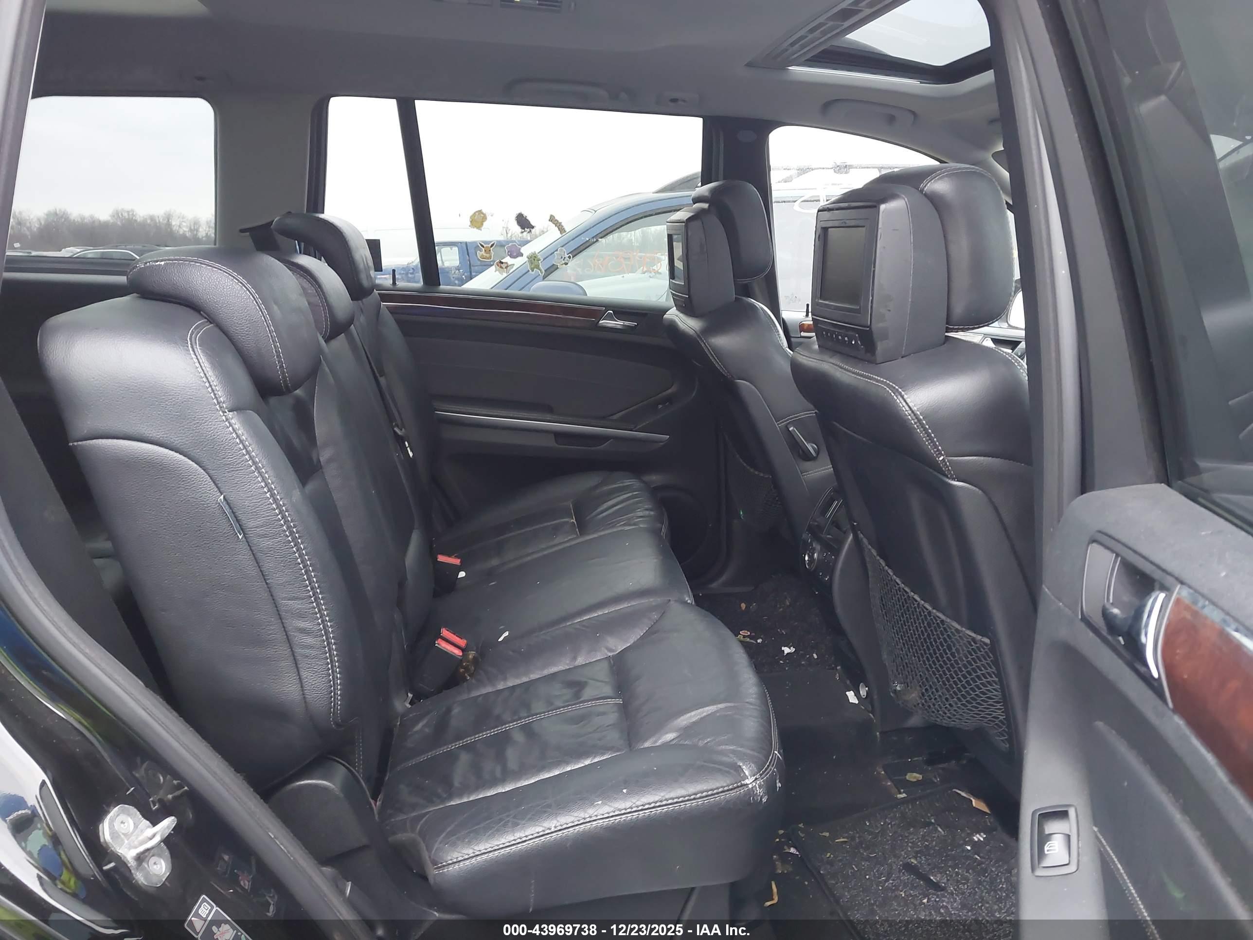 MERCEDES-BENZ GL image 8
