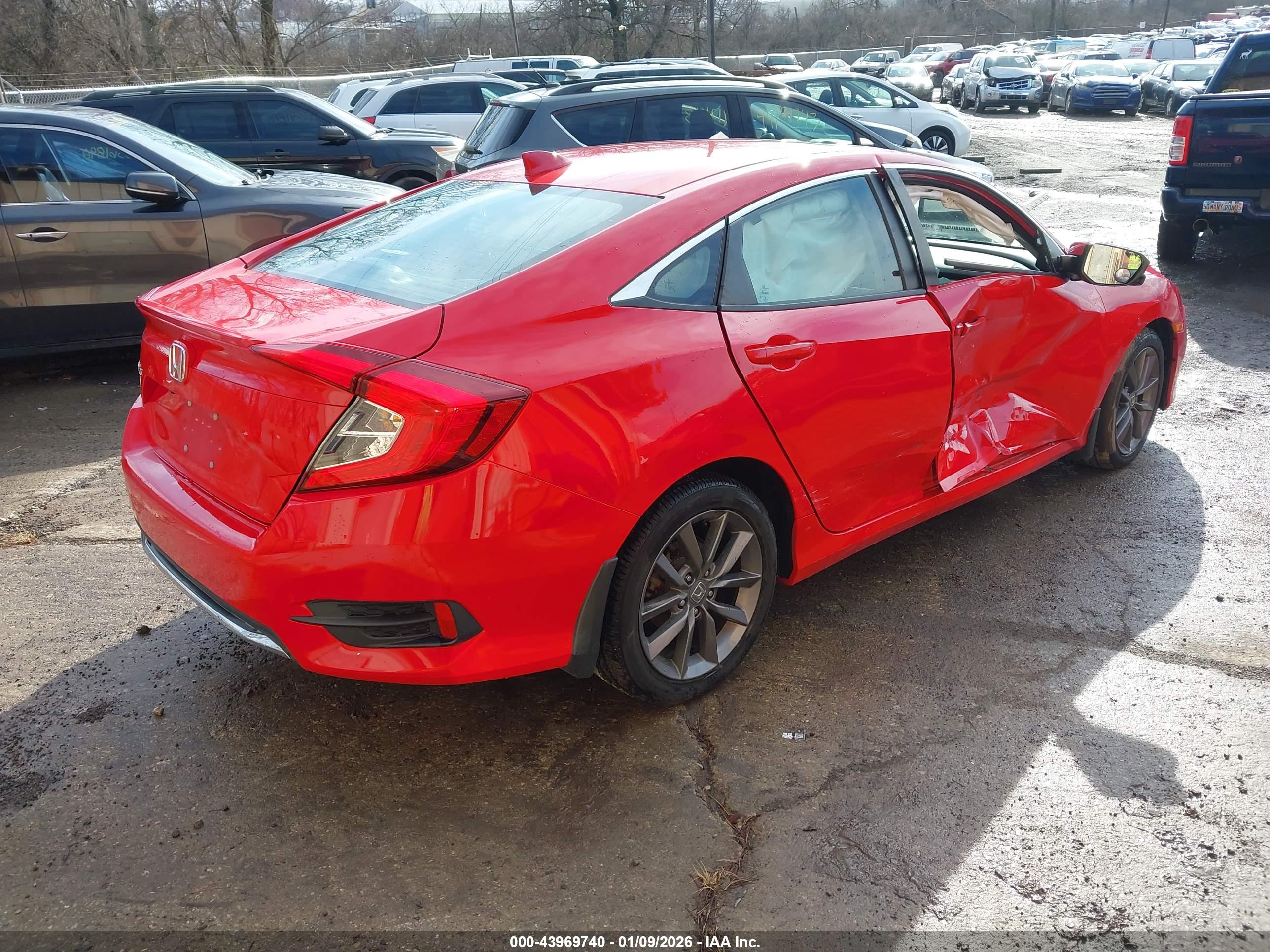 HONDA CIVIC image 4