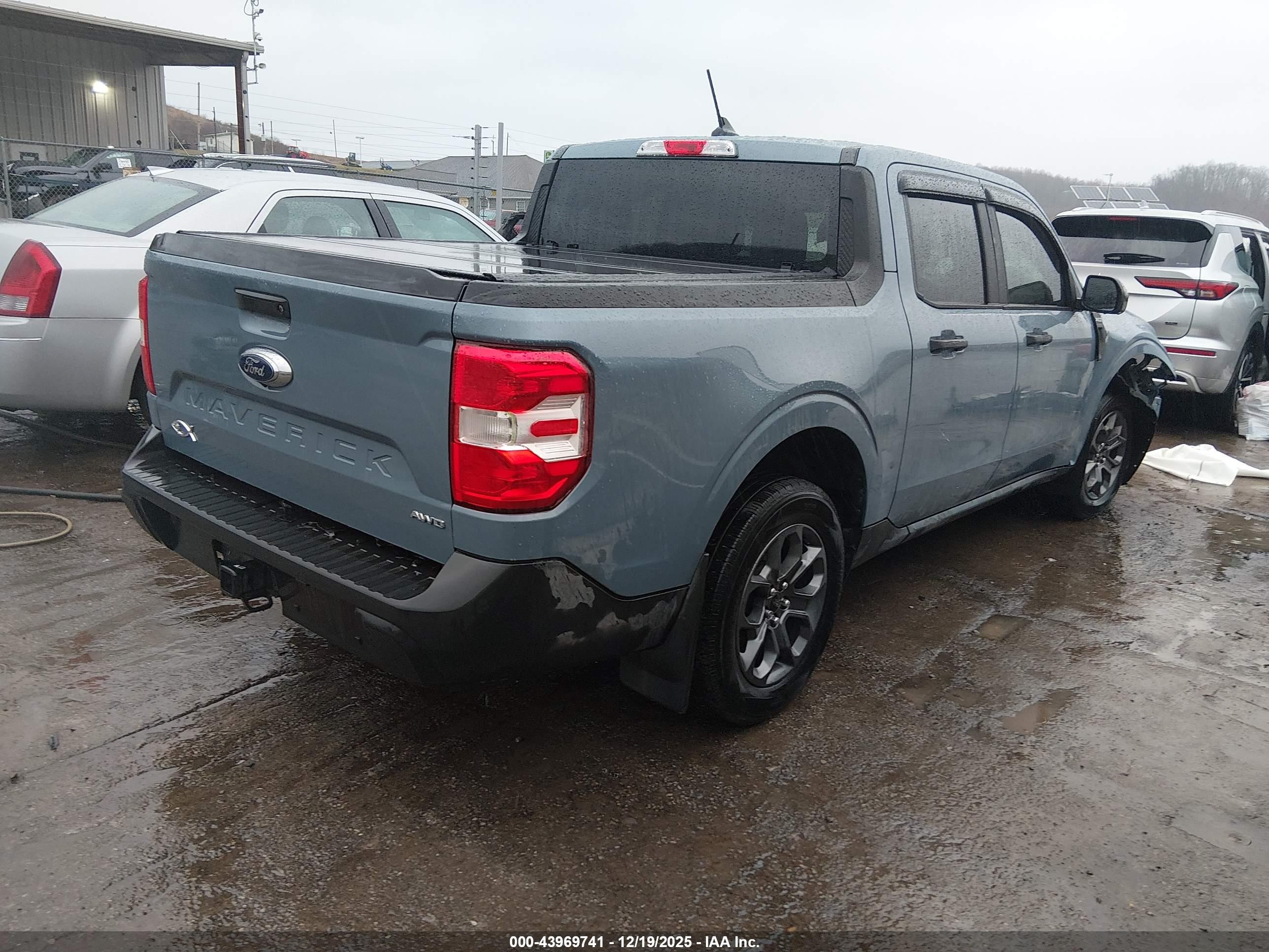 FORD MAVERICK image 4