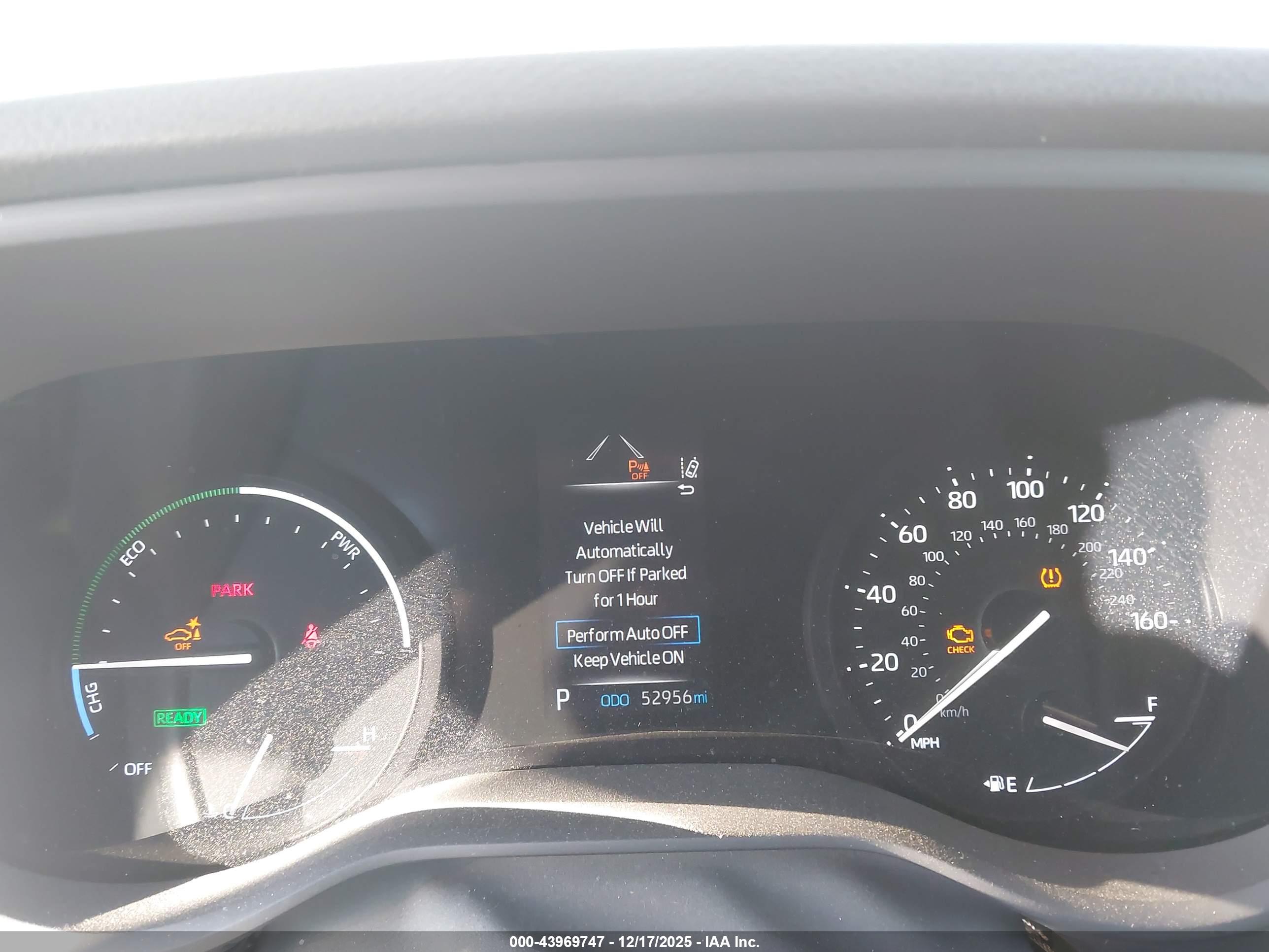 TOYOTA SIENNA image 7