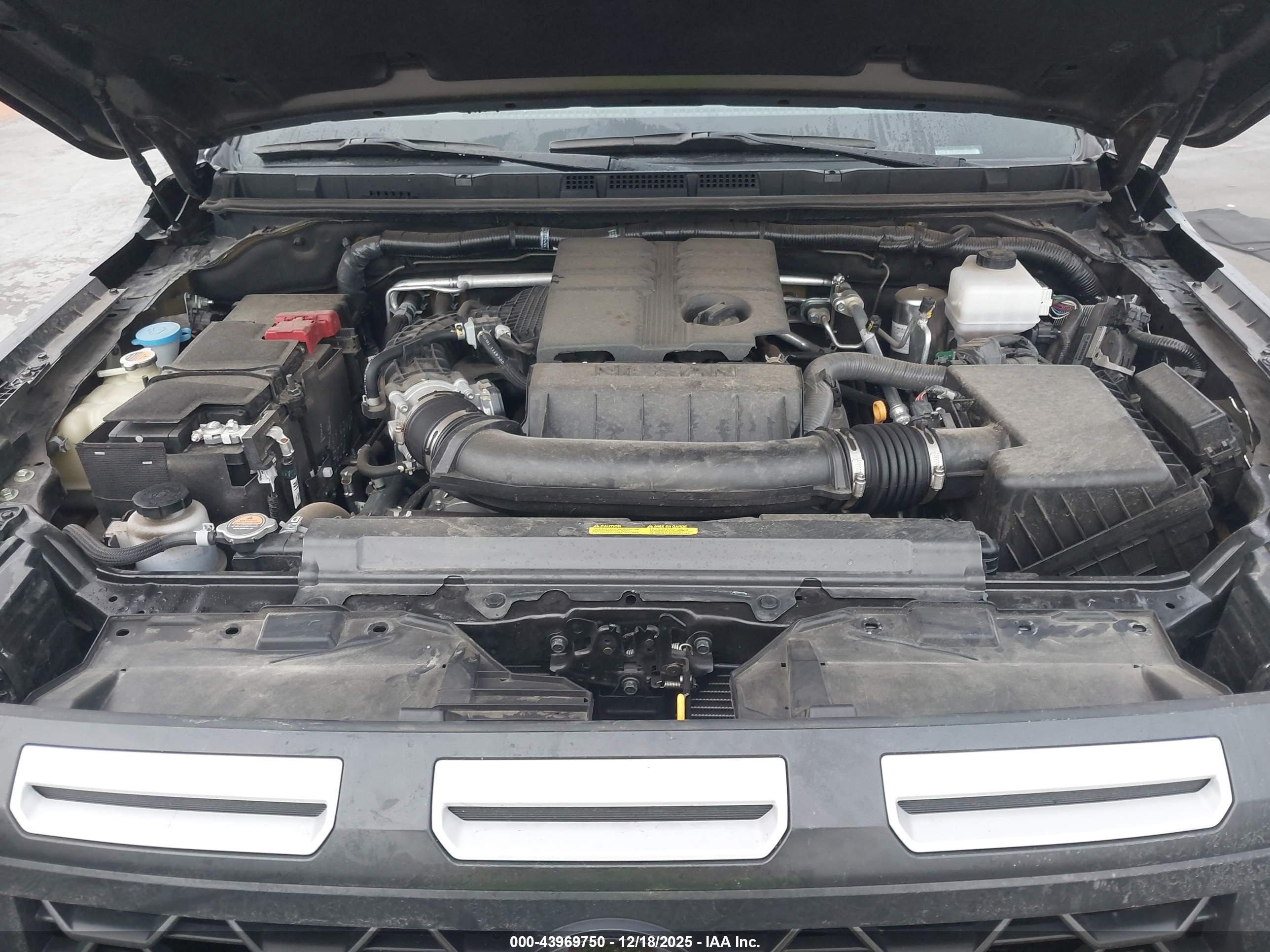 NISSAN FRONTIER image 10