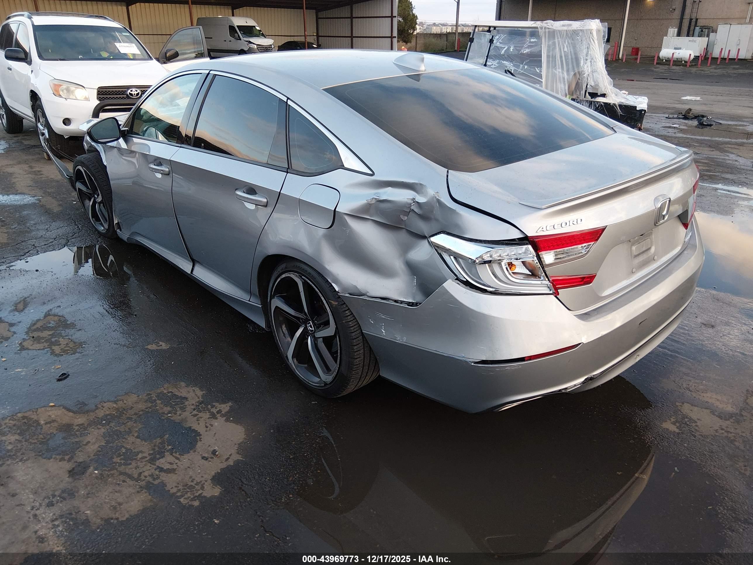 HONDA ACCORD image 3