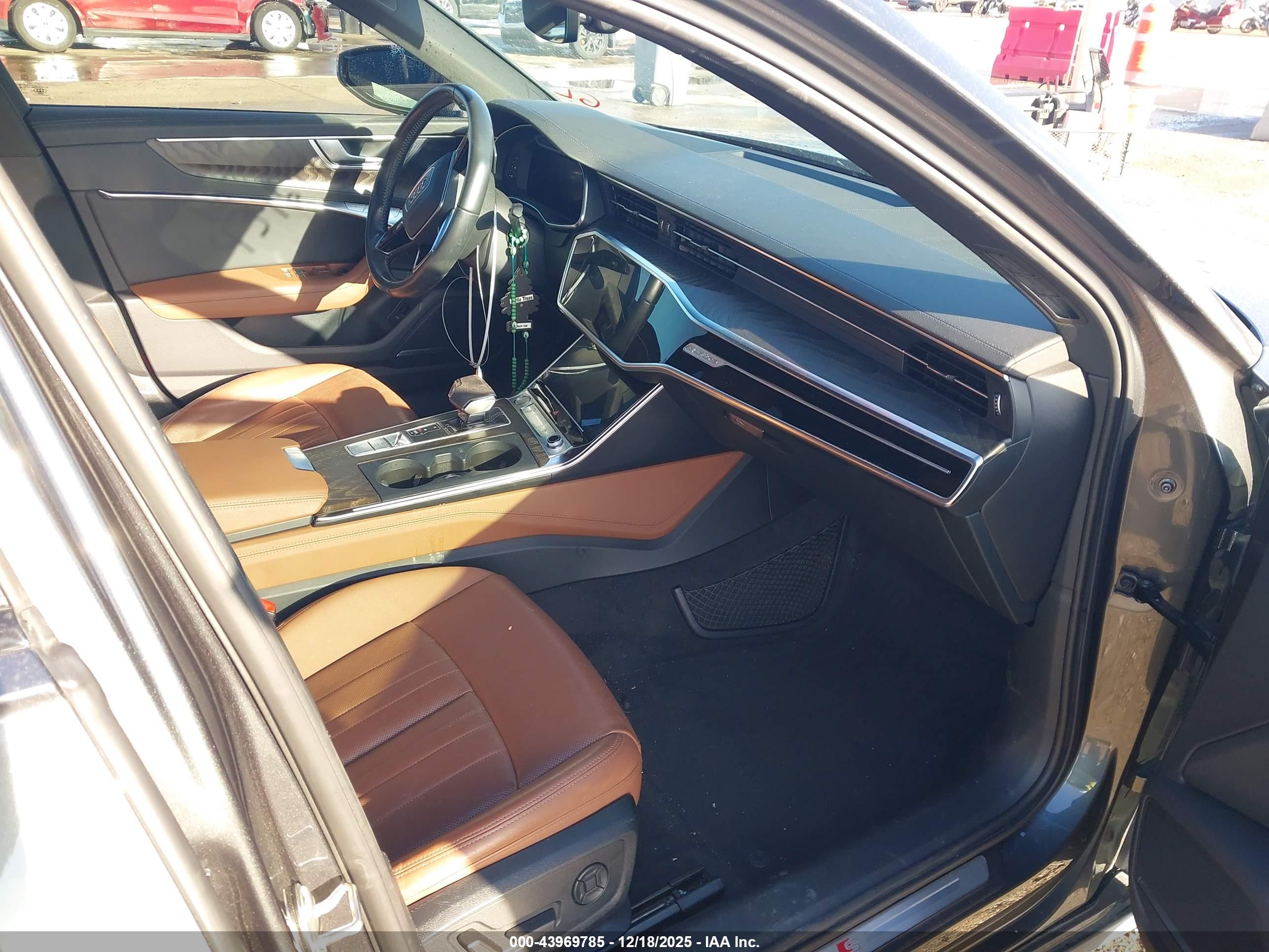 AUDI A6 image 5