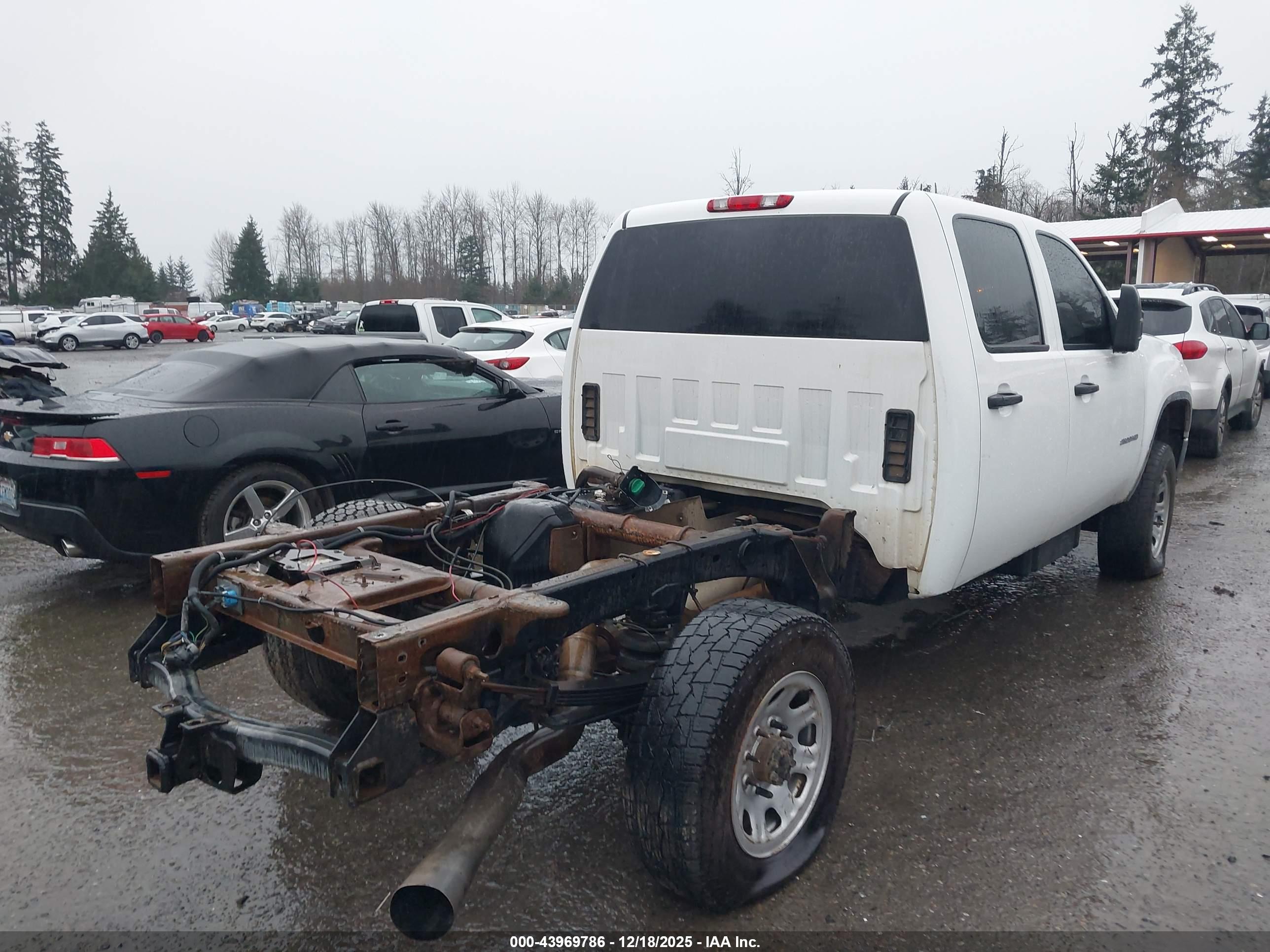 GMC SIERRA image 4