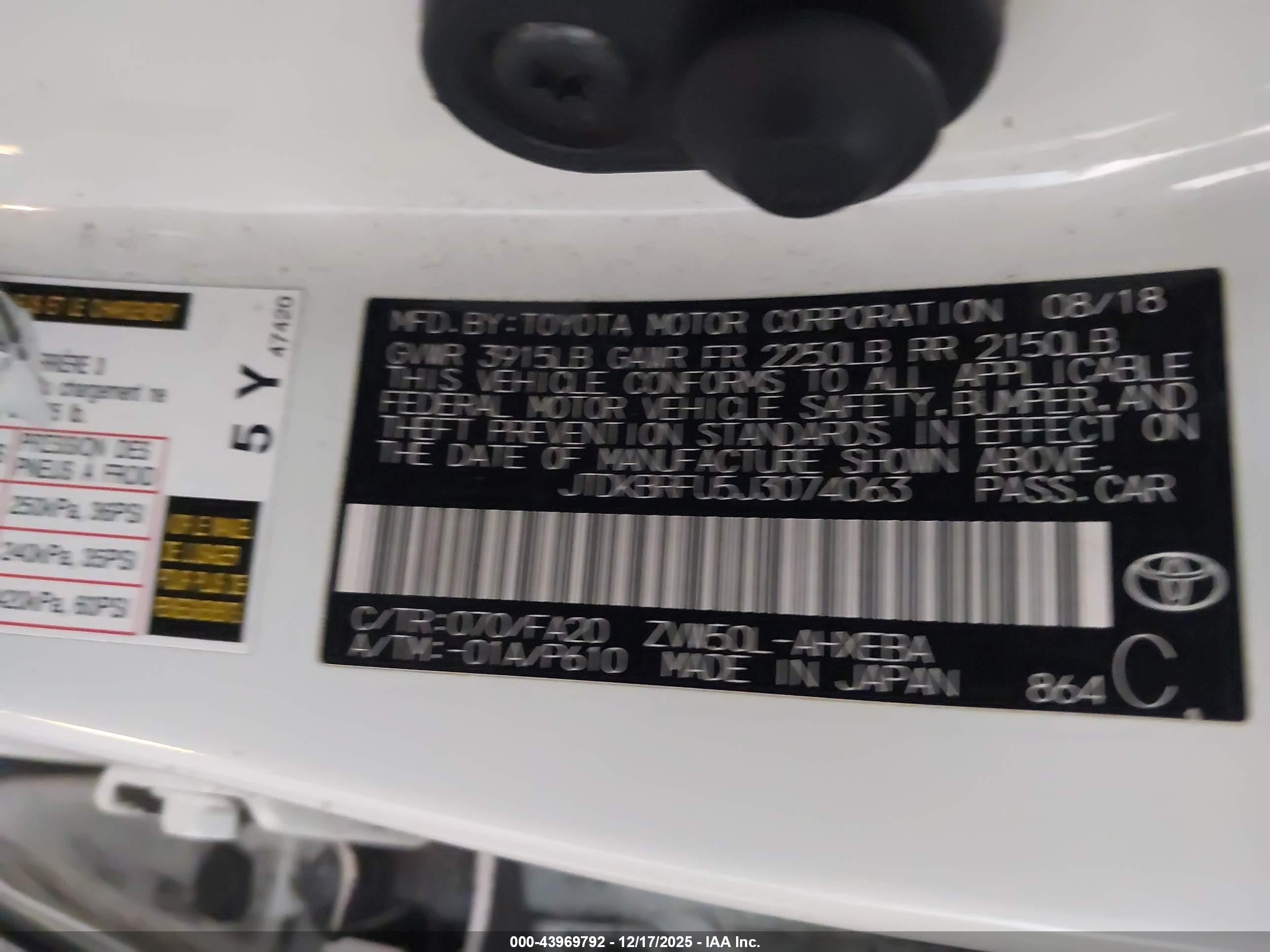 TOYOTA PRIUS image 9