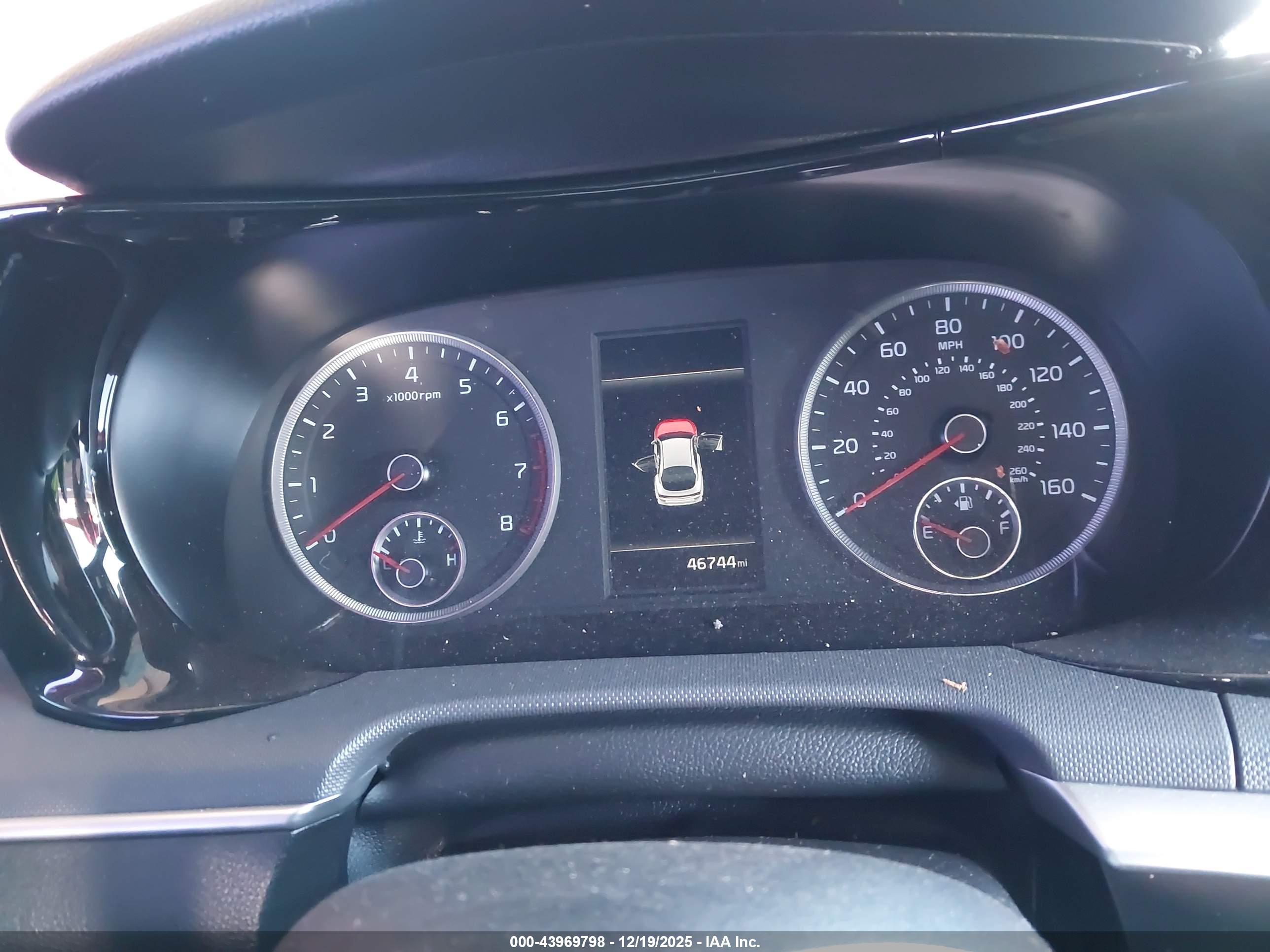 KIA K5 image 7
