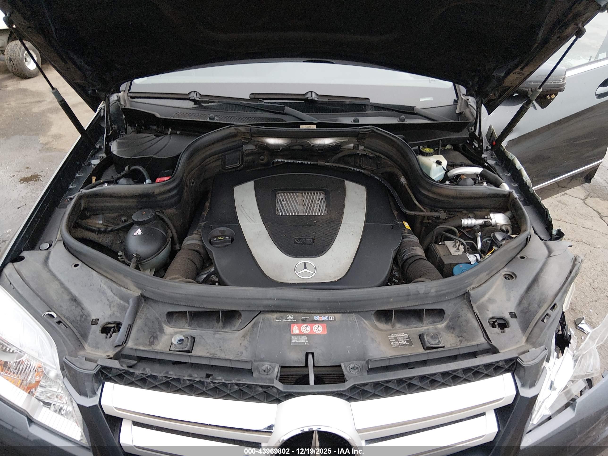 MERCEDES-BENZ GLK image 10