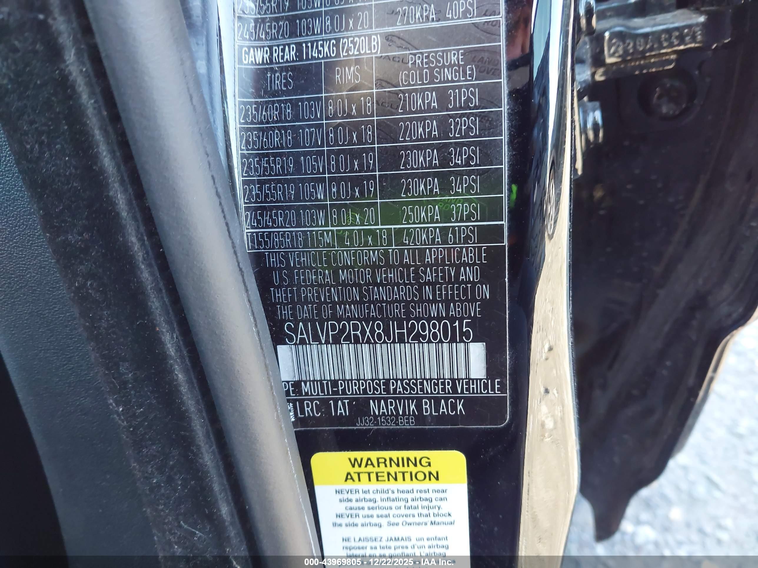 LAND ROVER image 9