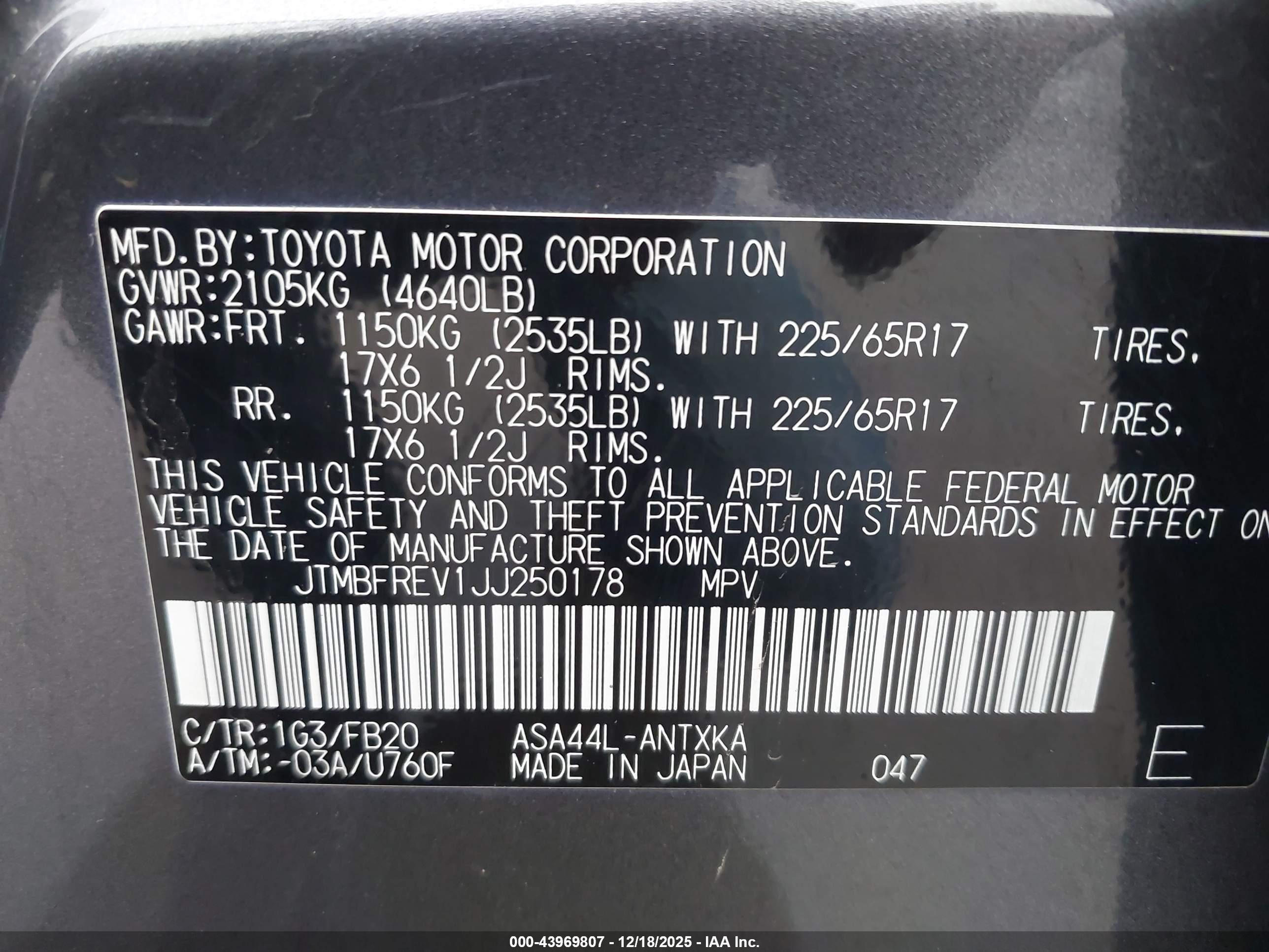 TOYOTA RAV4 image 9