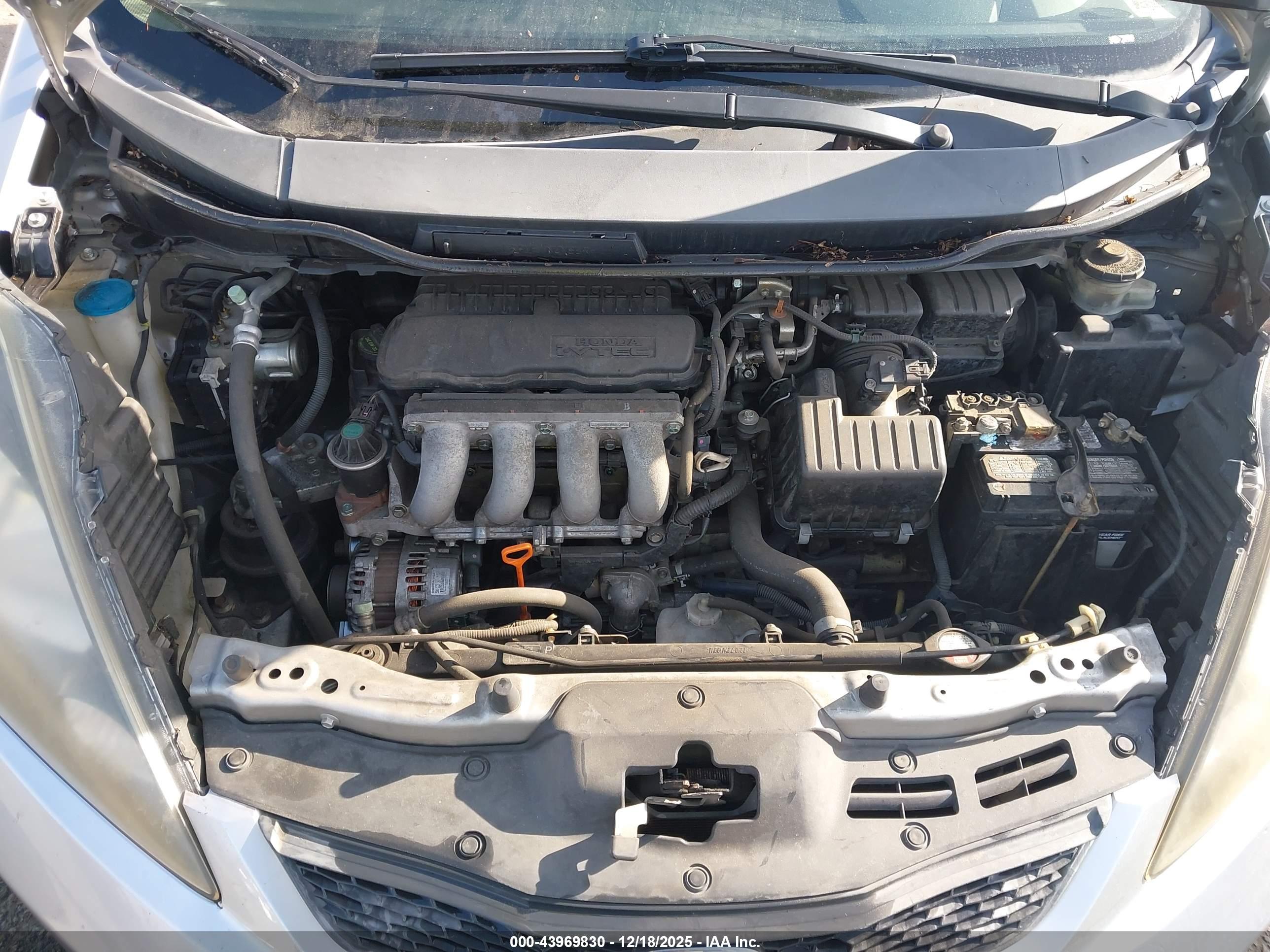 HONDA FIT image 10