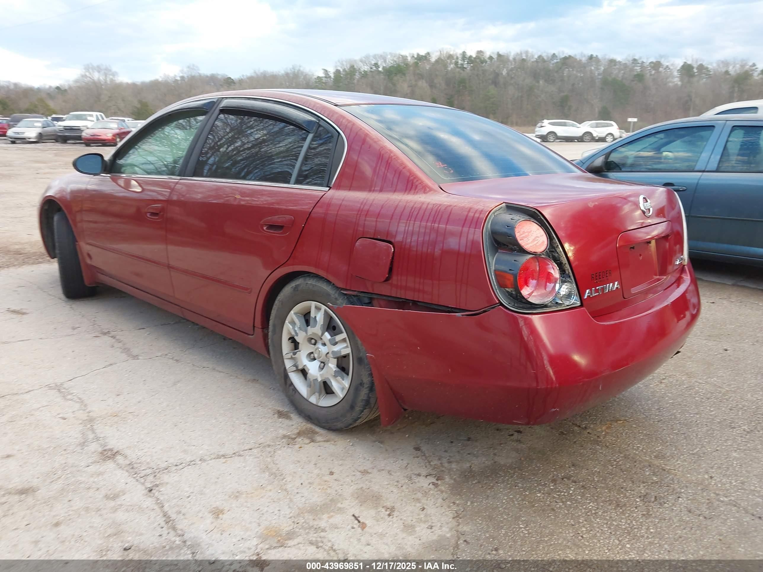 NISSAN ALTIMA image 3