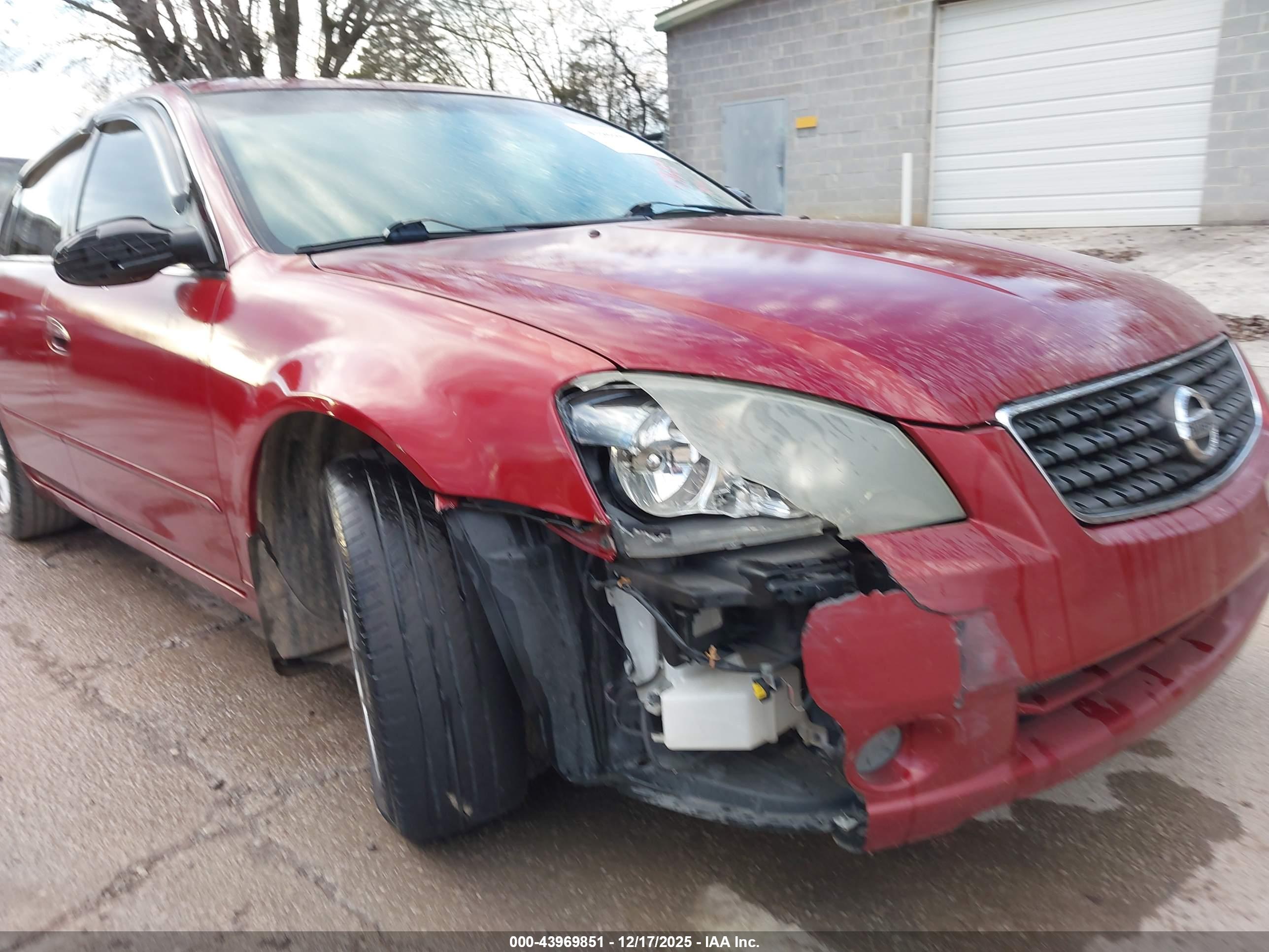 NISSAN ALTIMA image 6