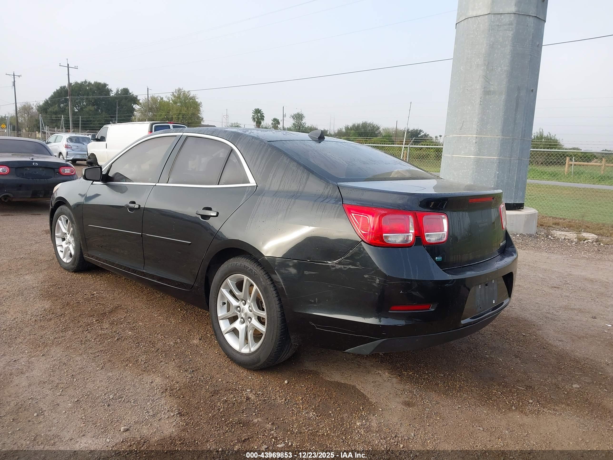 CHEVROLET MALIBU image 3