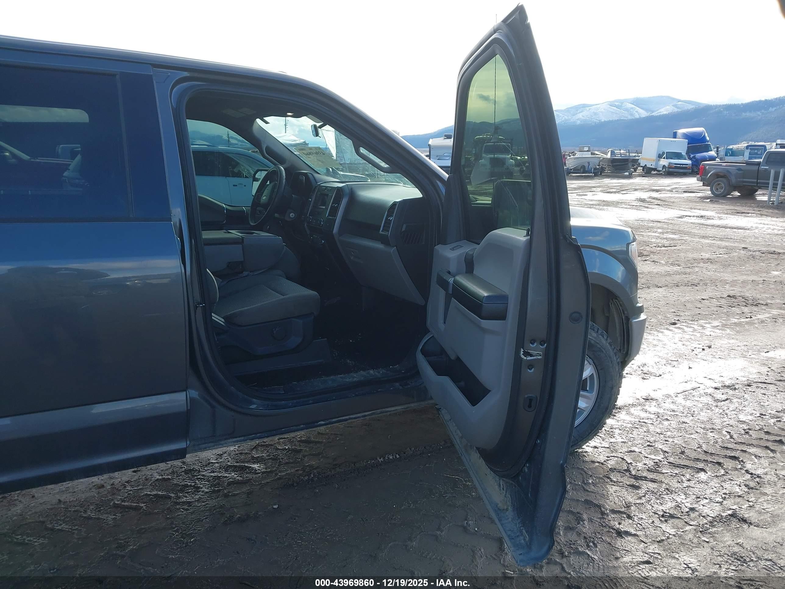 FORD F-150 image 5