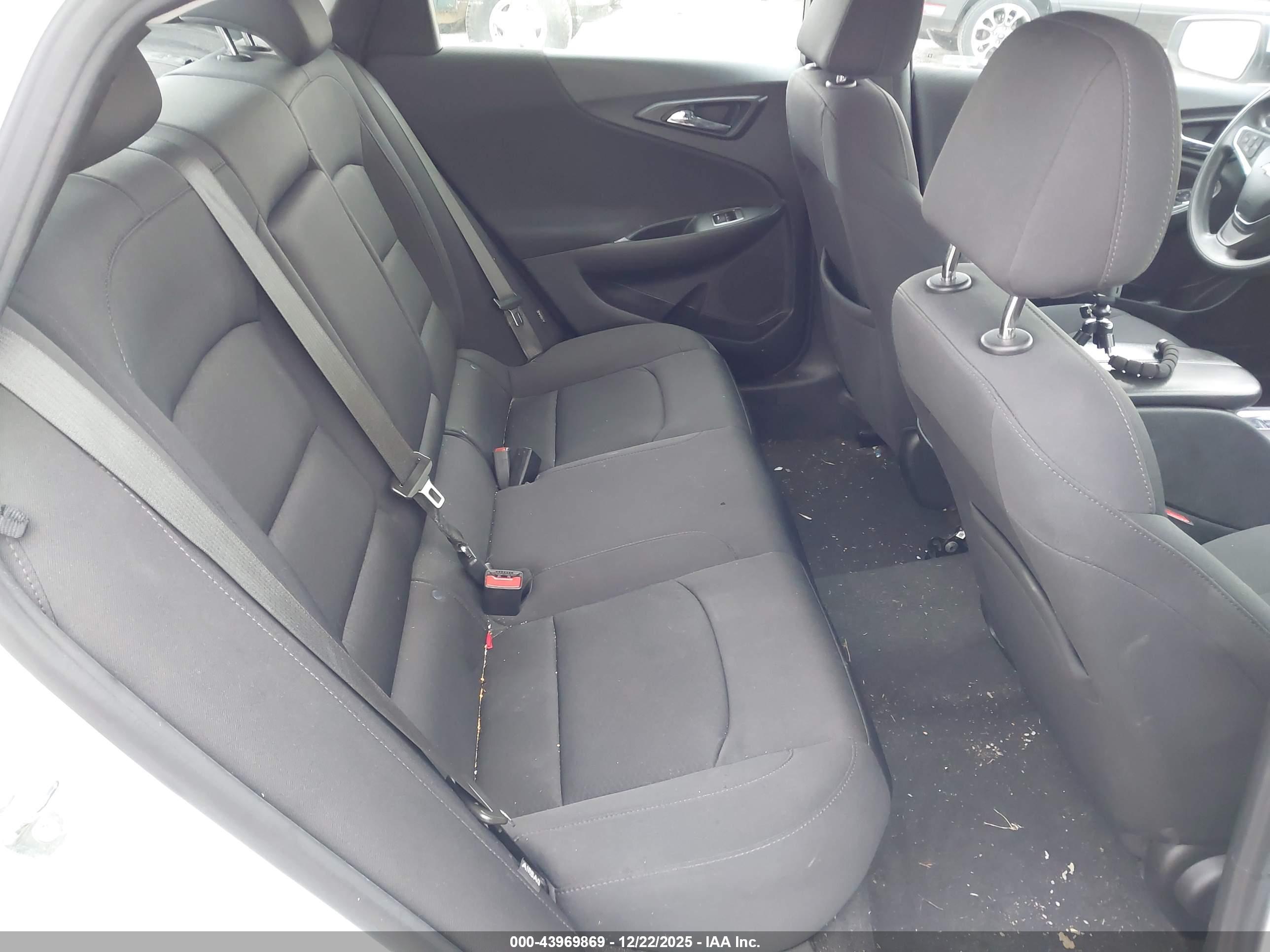 CHEVROLET MALIBU image 8