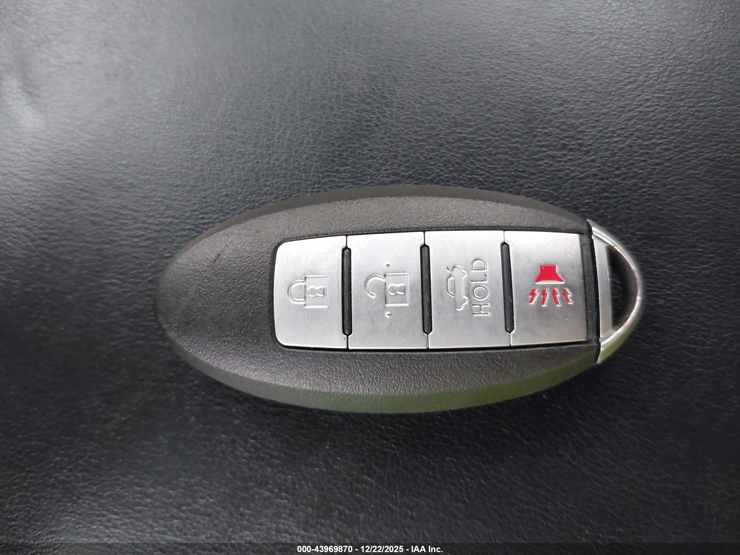 INFINITI G37X image 11