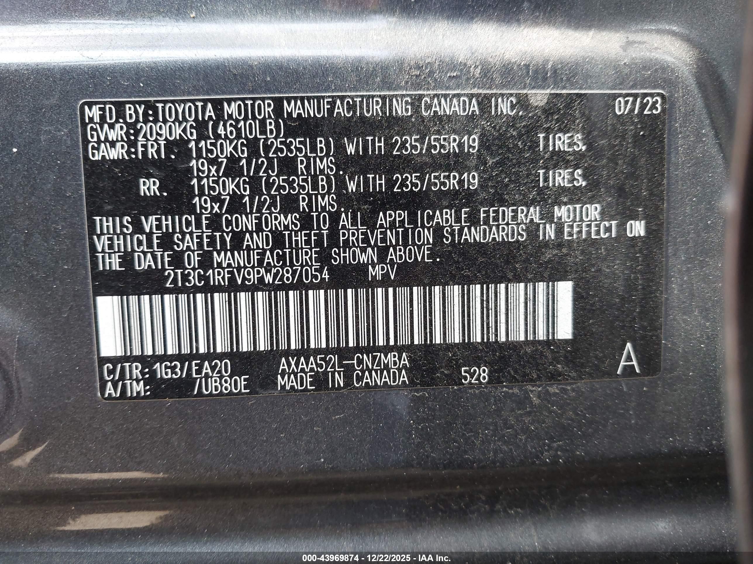 TOYOTA RAV4 image 9