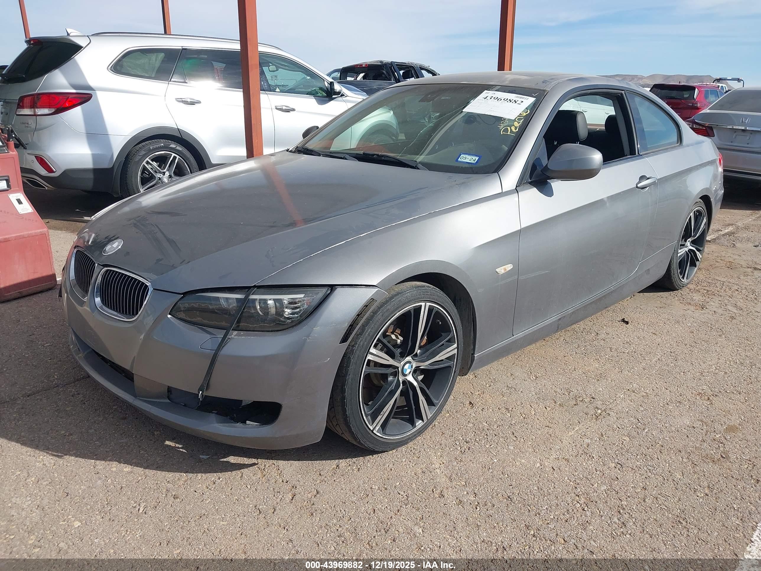 BMW 335I image 2