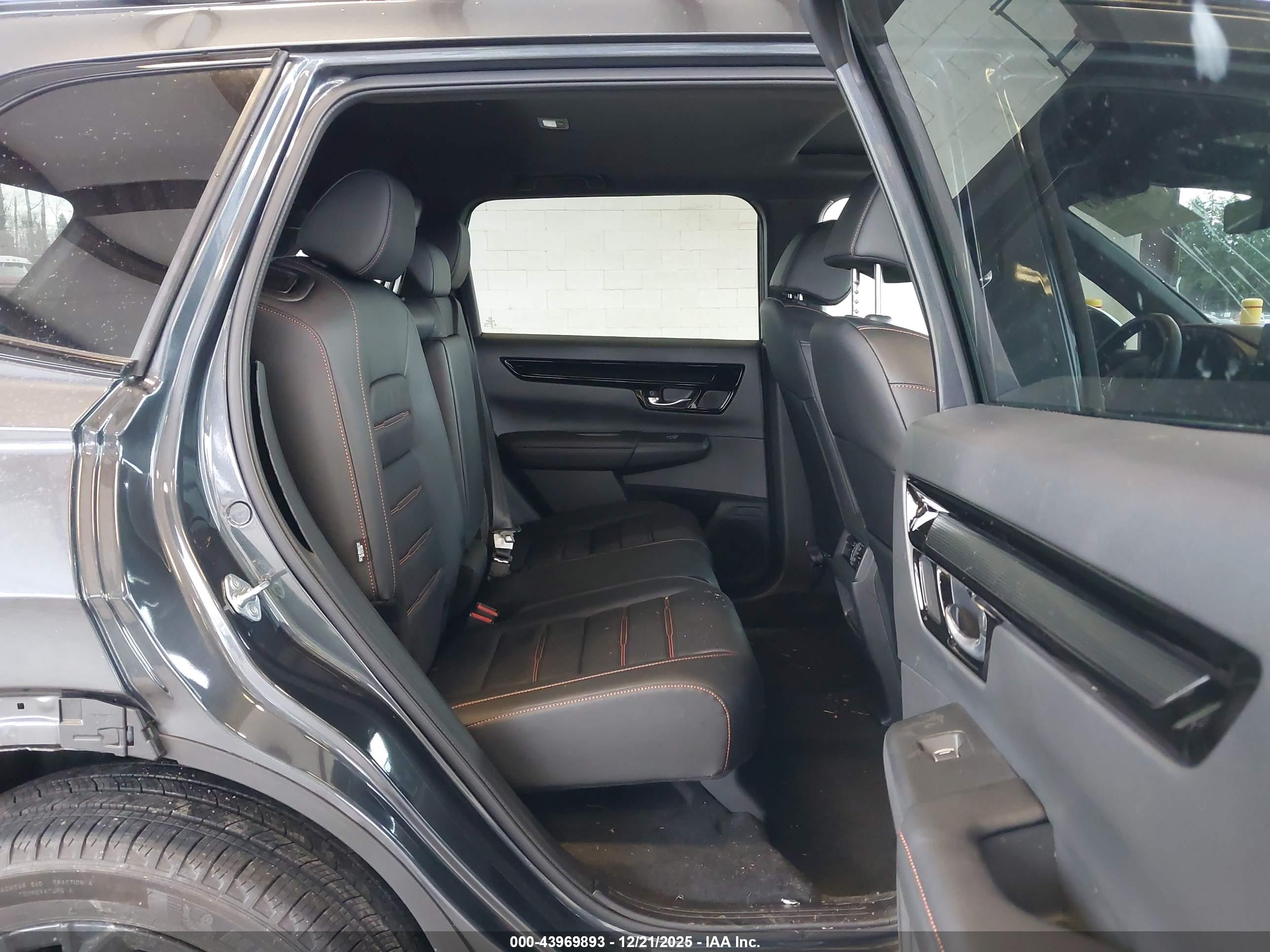 HONDA CR-V image 8