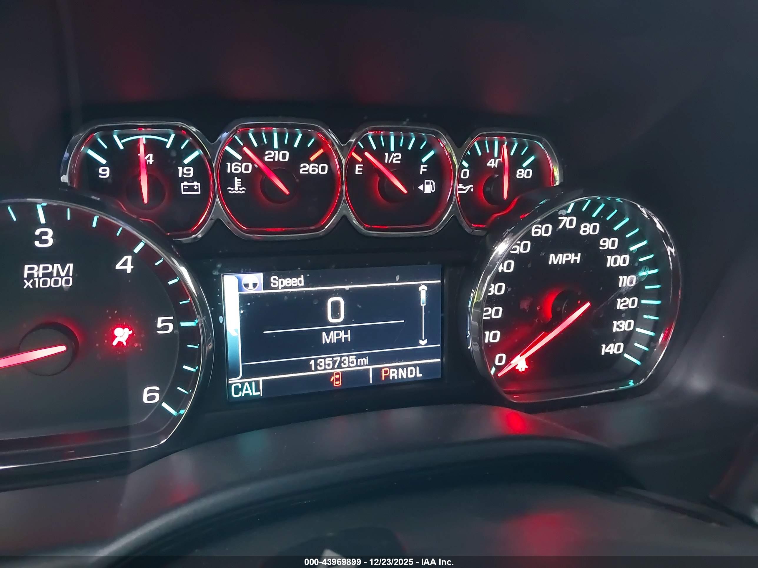 CHEVROLET SILVERADO image 7
