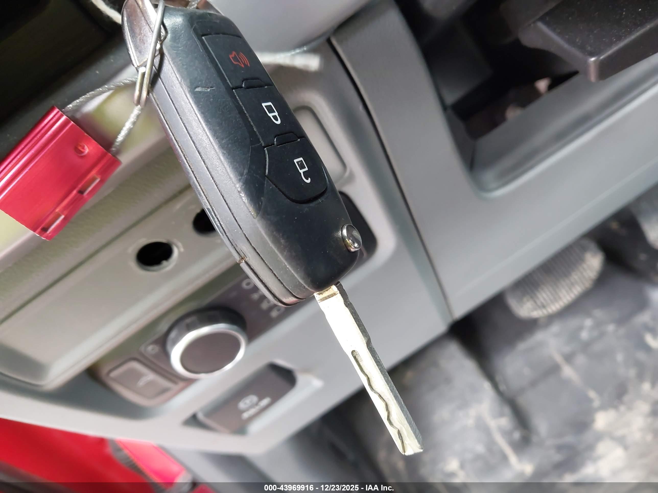 FORD F-150 image 11