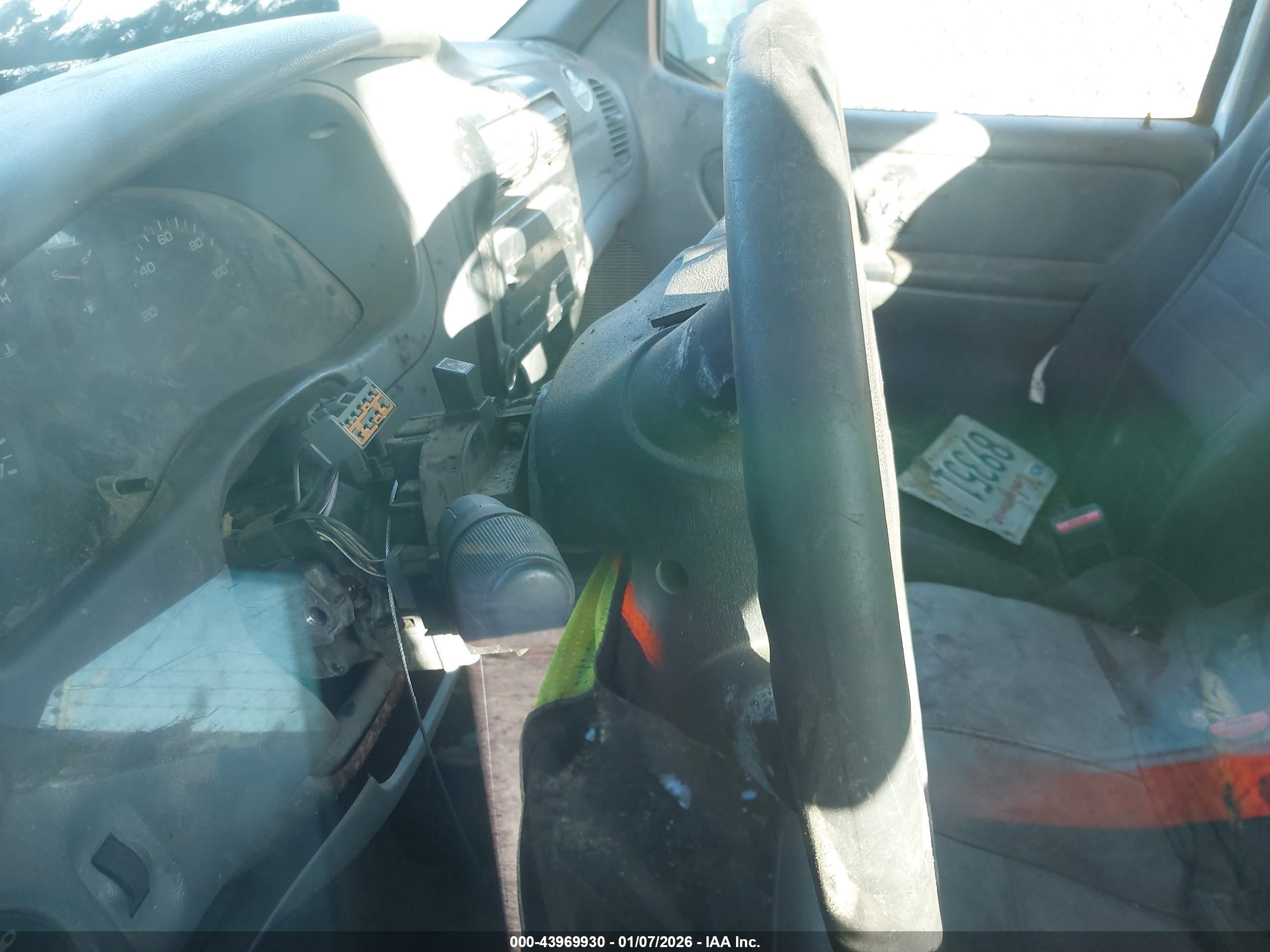 FORD RANGER image 7