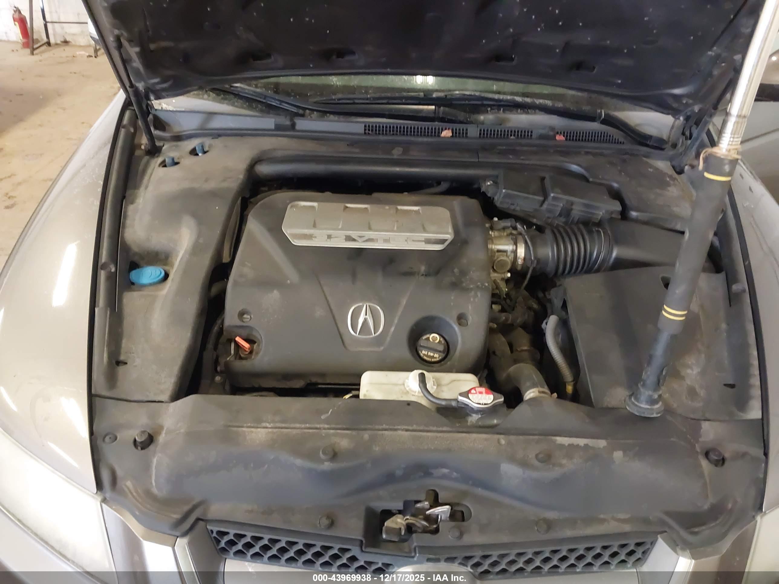 ACURA TL image 10