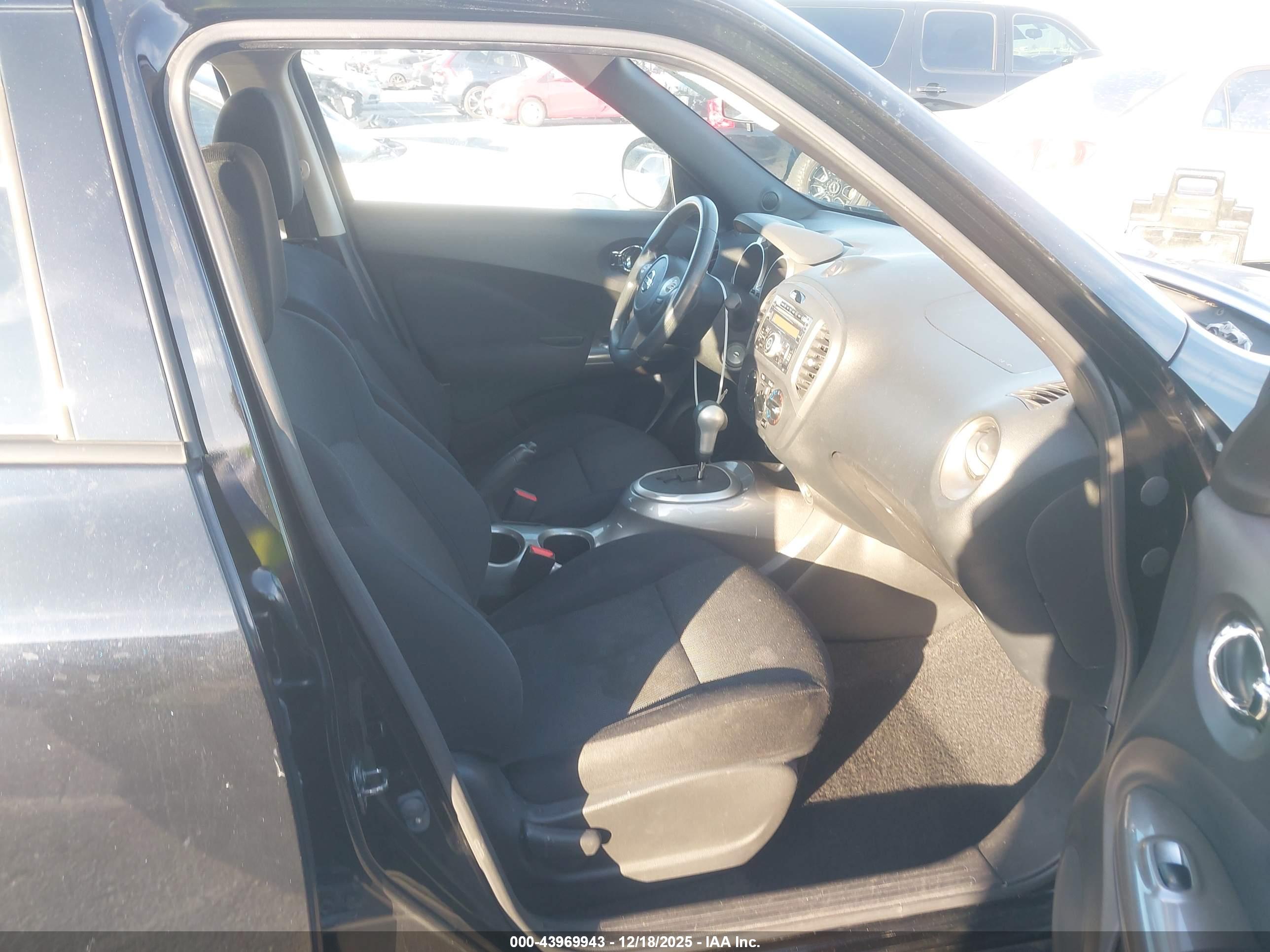 NISSAN JUKE image 5