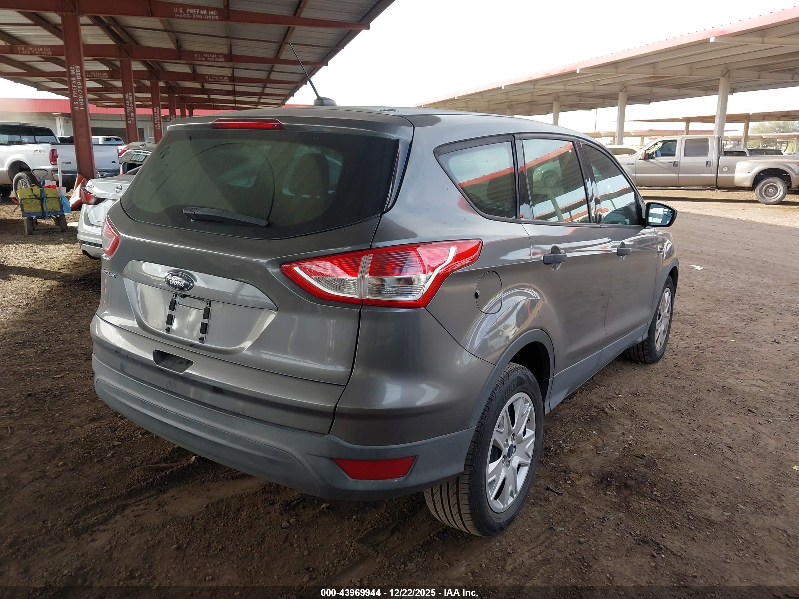FORD ESCAPE image 4