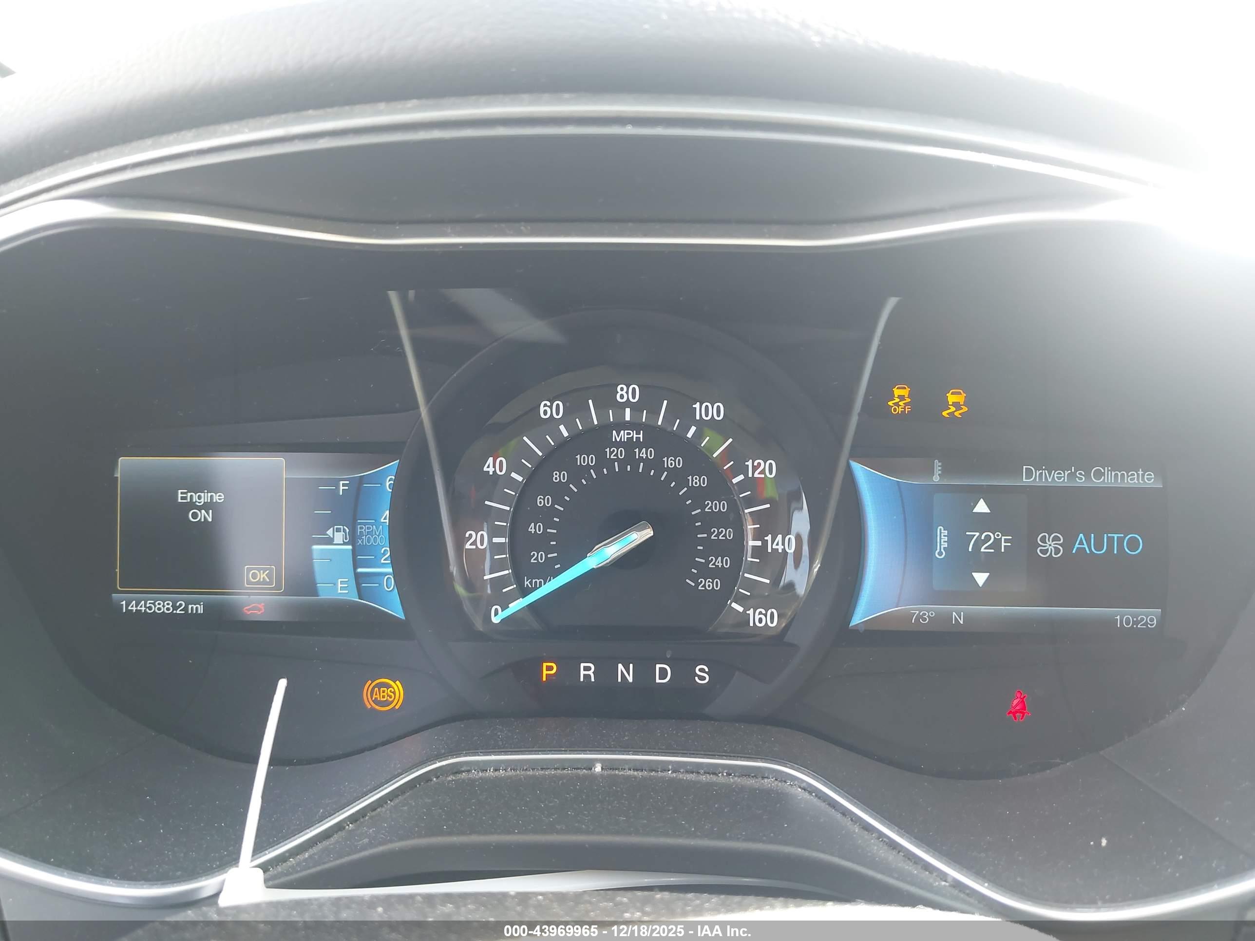 FORD FUSION image 7