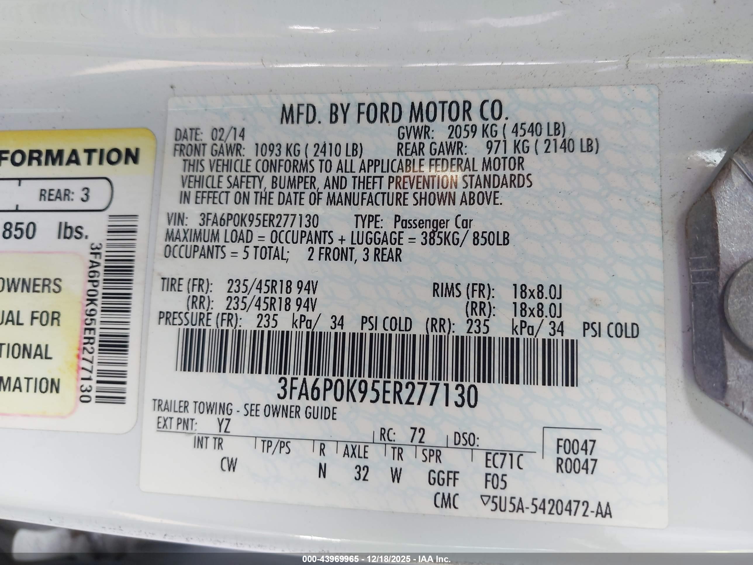 FORD FUSION image 9