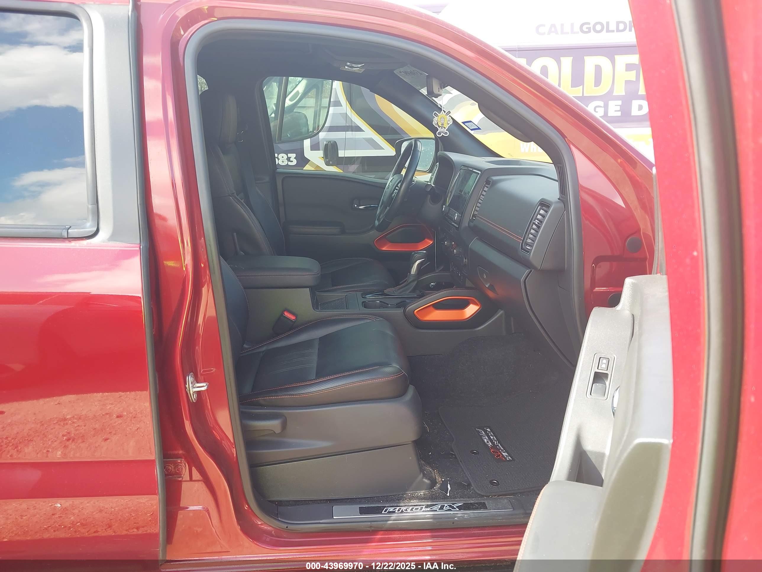 NISSAN FRONTIER image 5