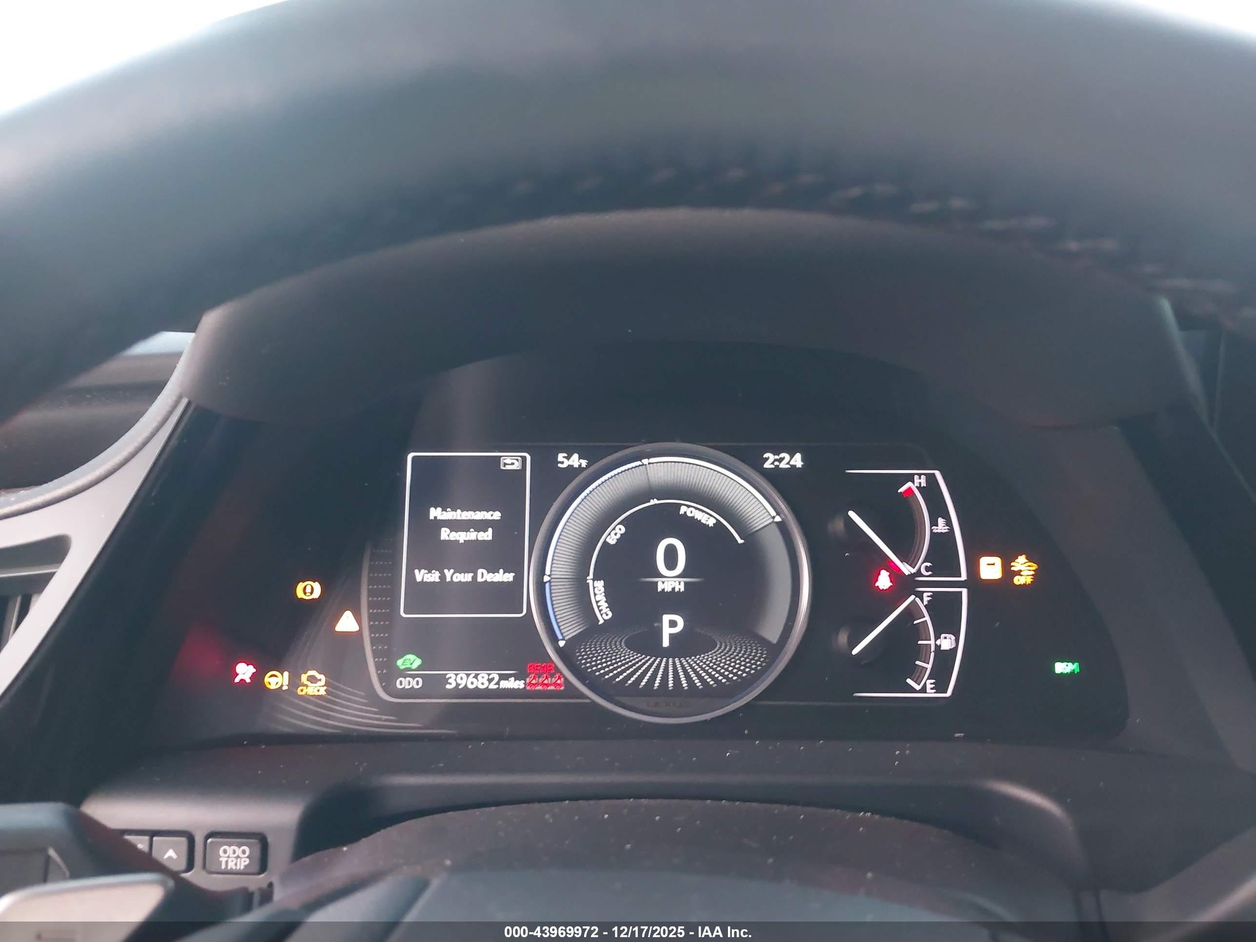 LEXUS ES image 7