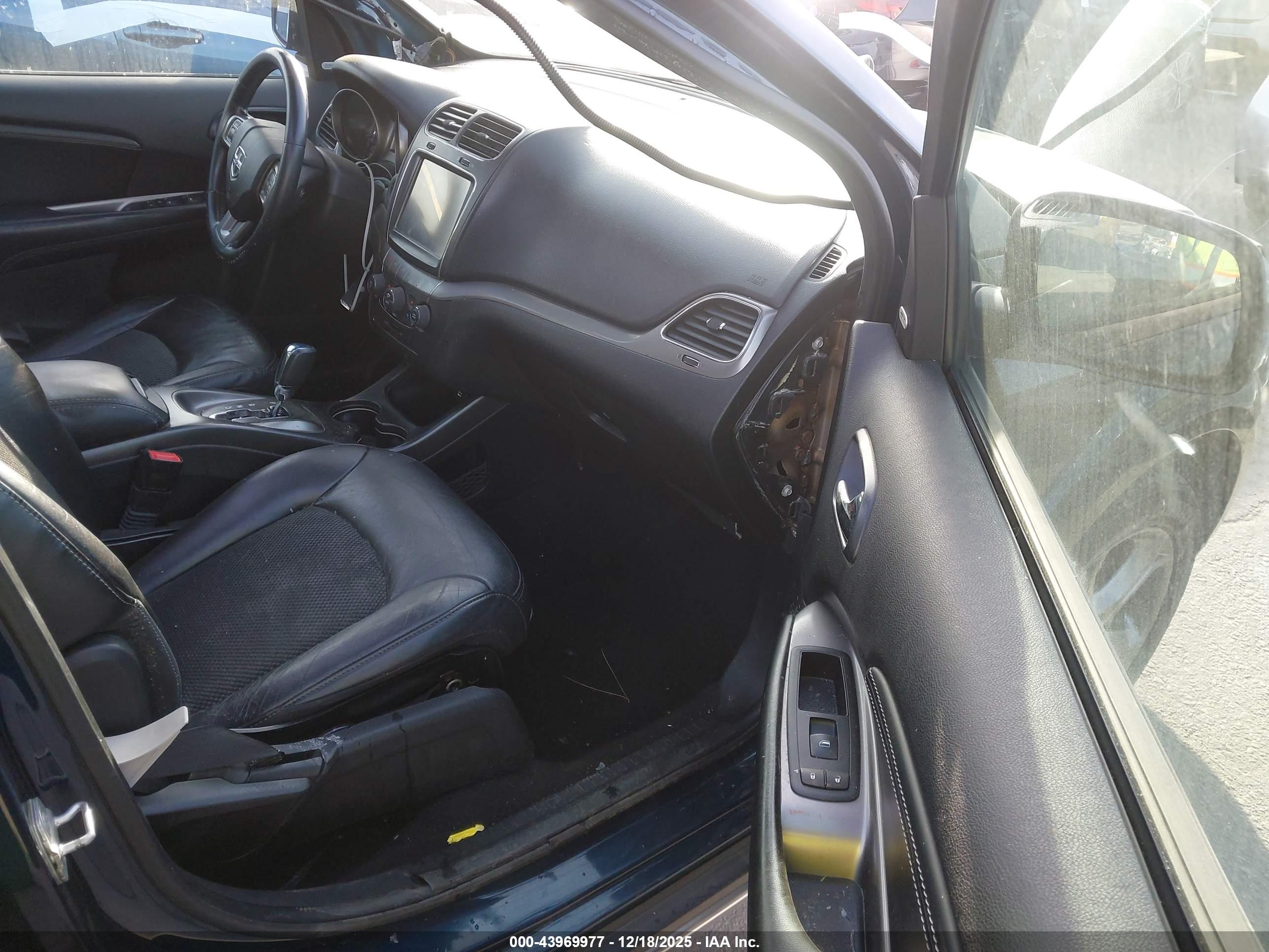 DODGE JOURNEY image 5