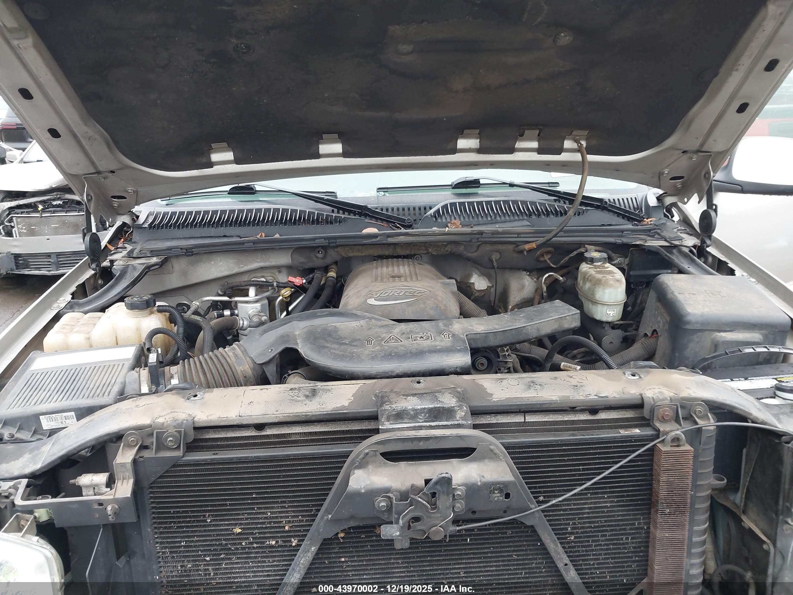 GMC YUKON image 10