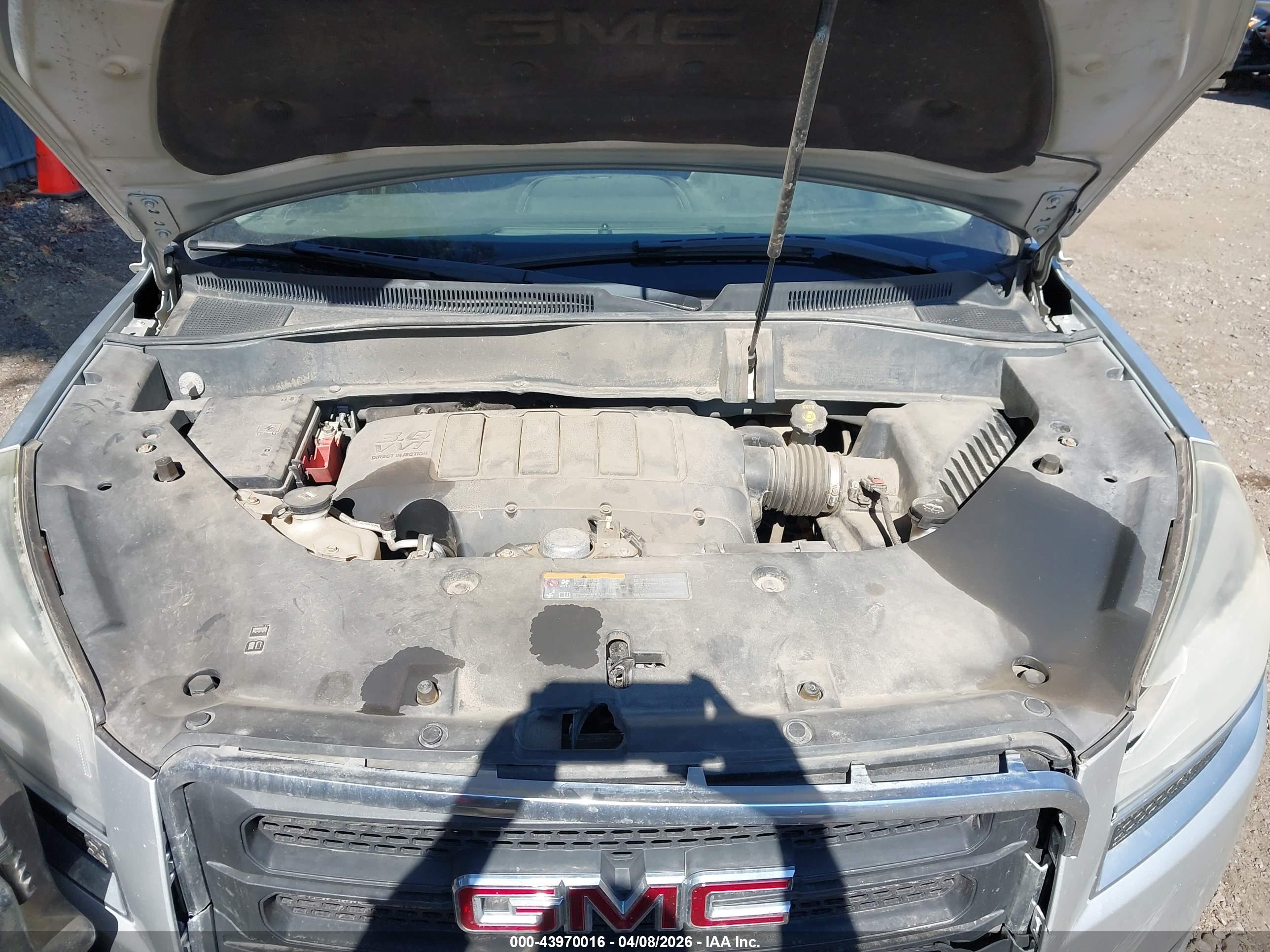 GMC ACADIA image 10
