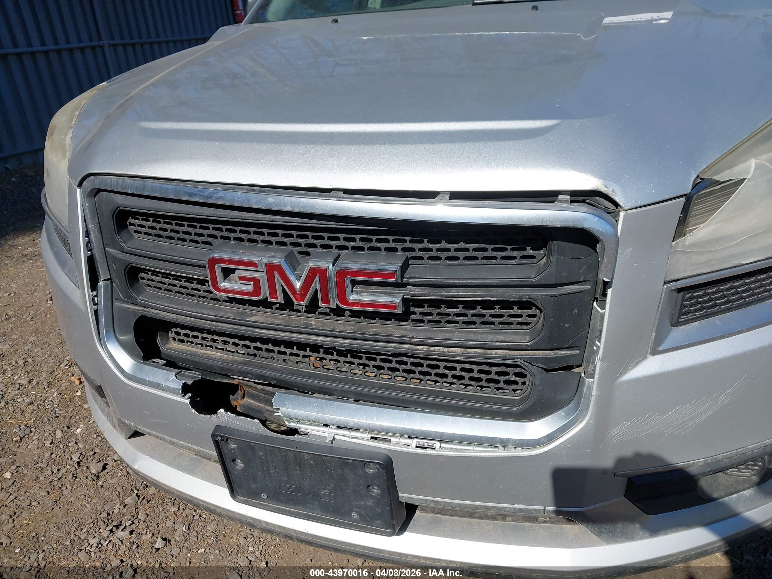 GMC ACADIA image 6