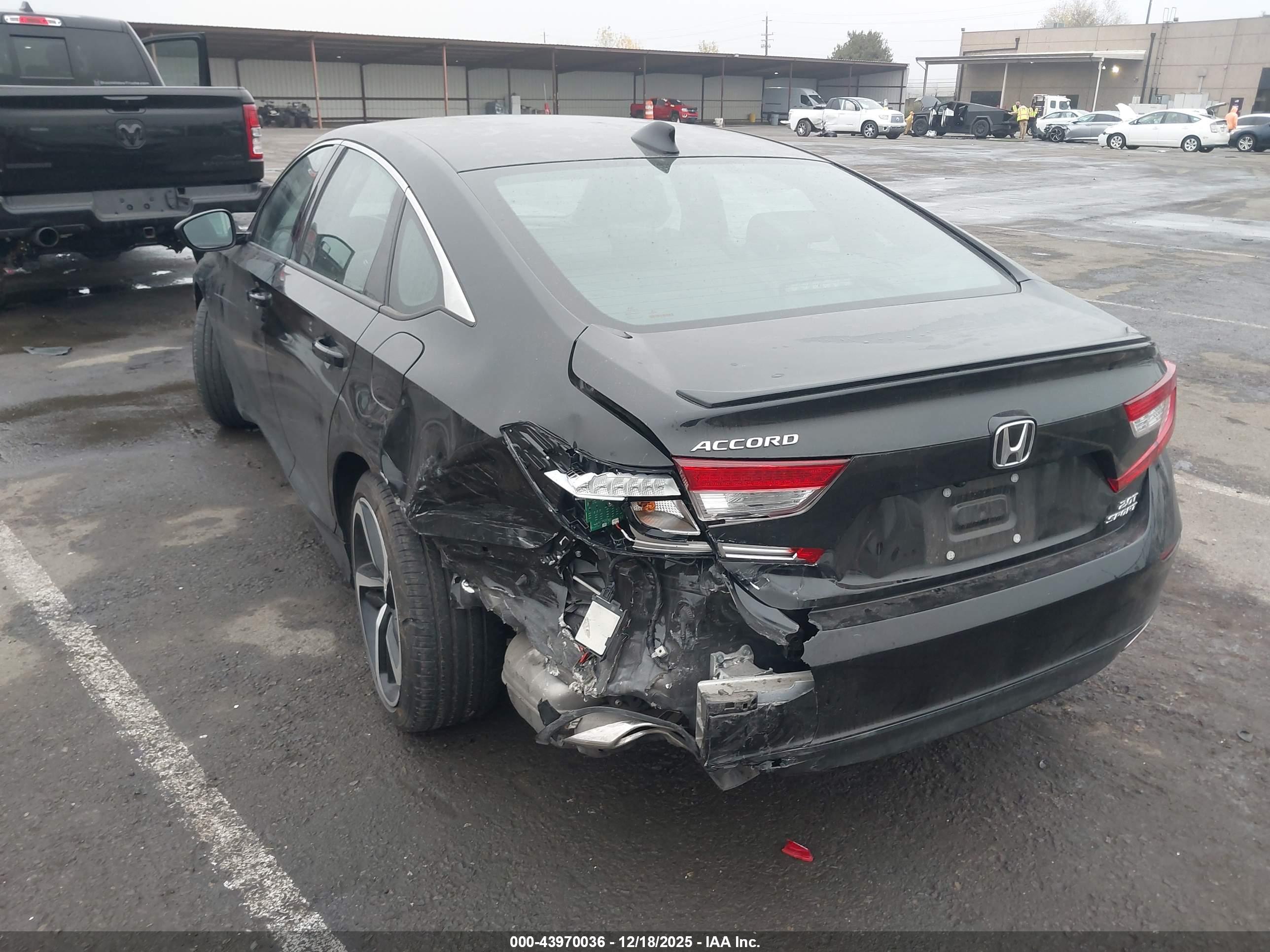 HONDA ACCORD image 3