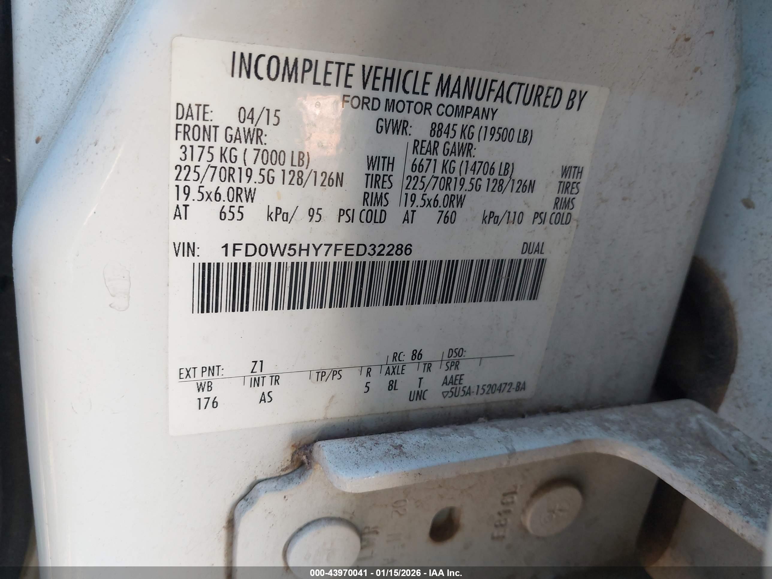FORD F-550 image 9