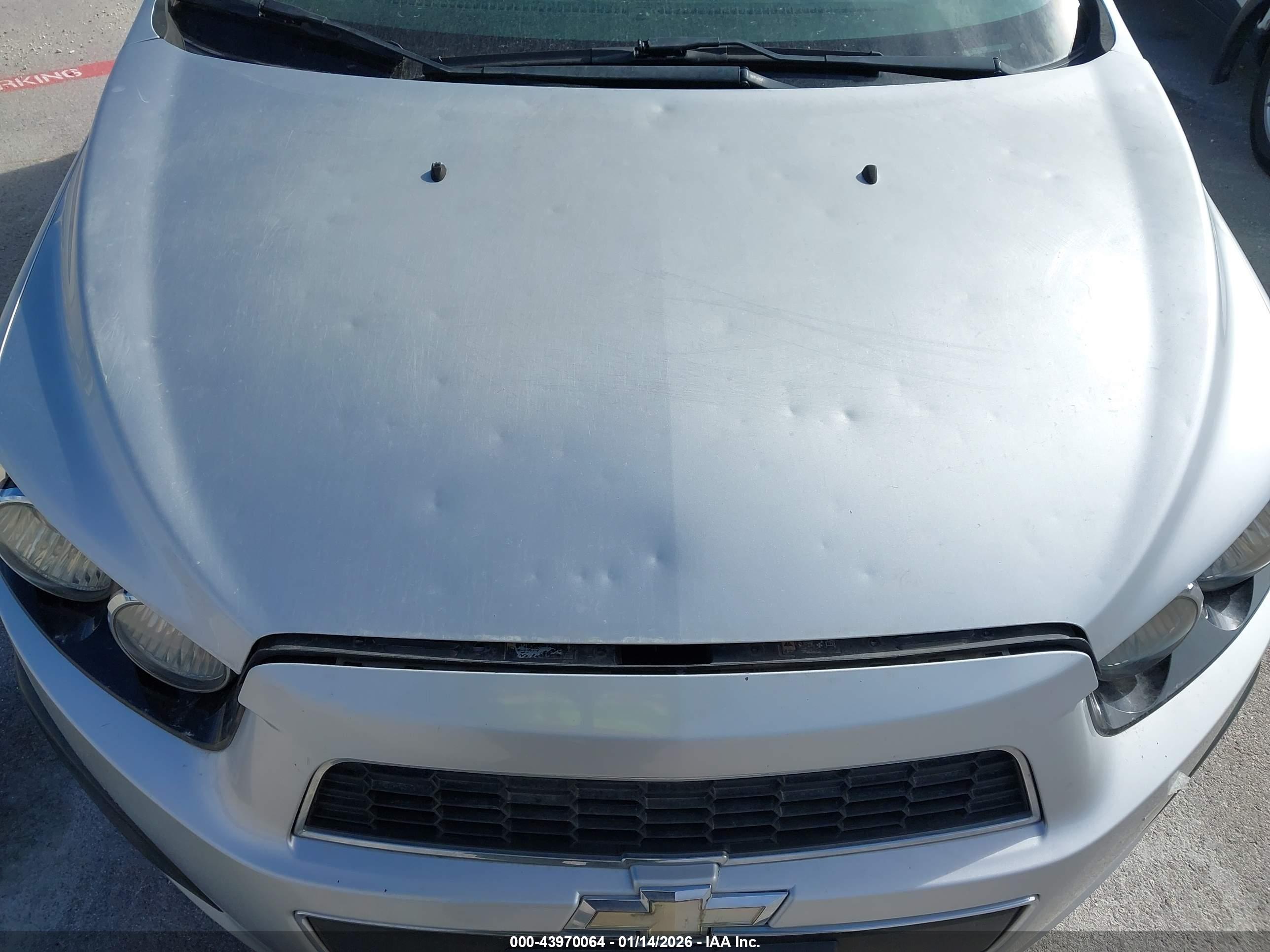 CHEVROLET SONIC image 6