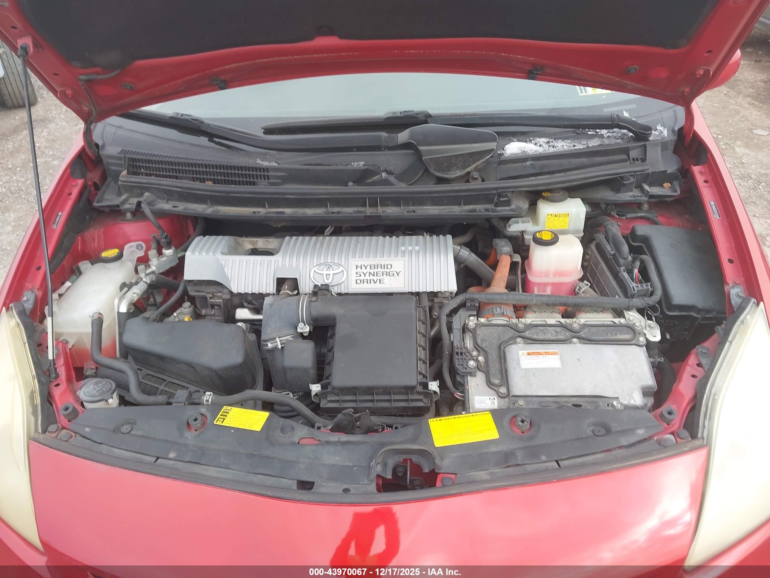 TOYOTA PRIUS image 10
