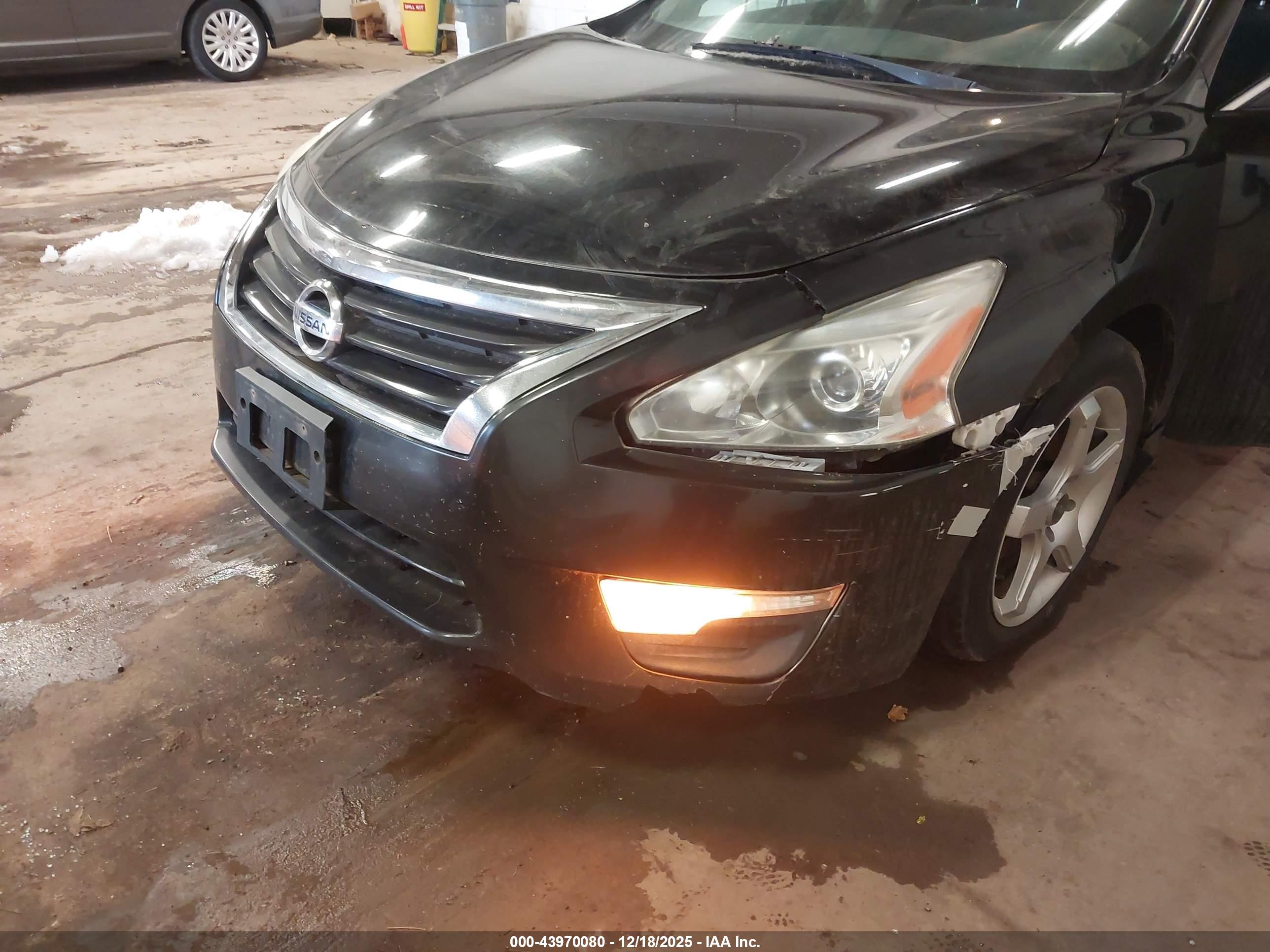 NISSAN ALTIMA image 6