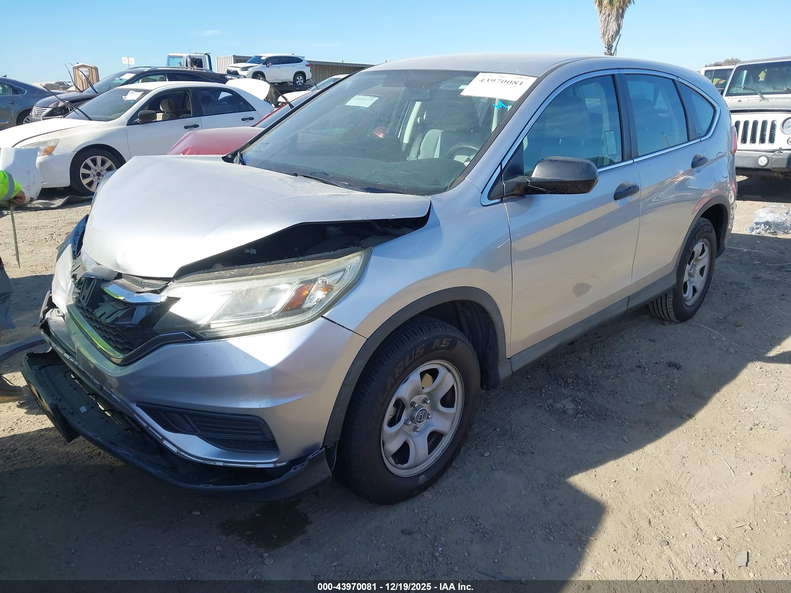 HONDA CR-V image 2
