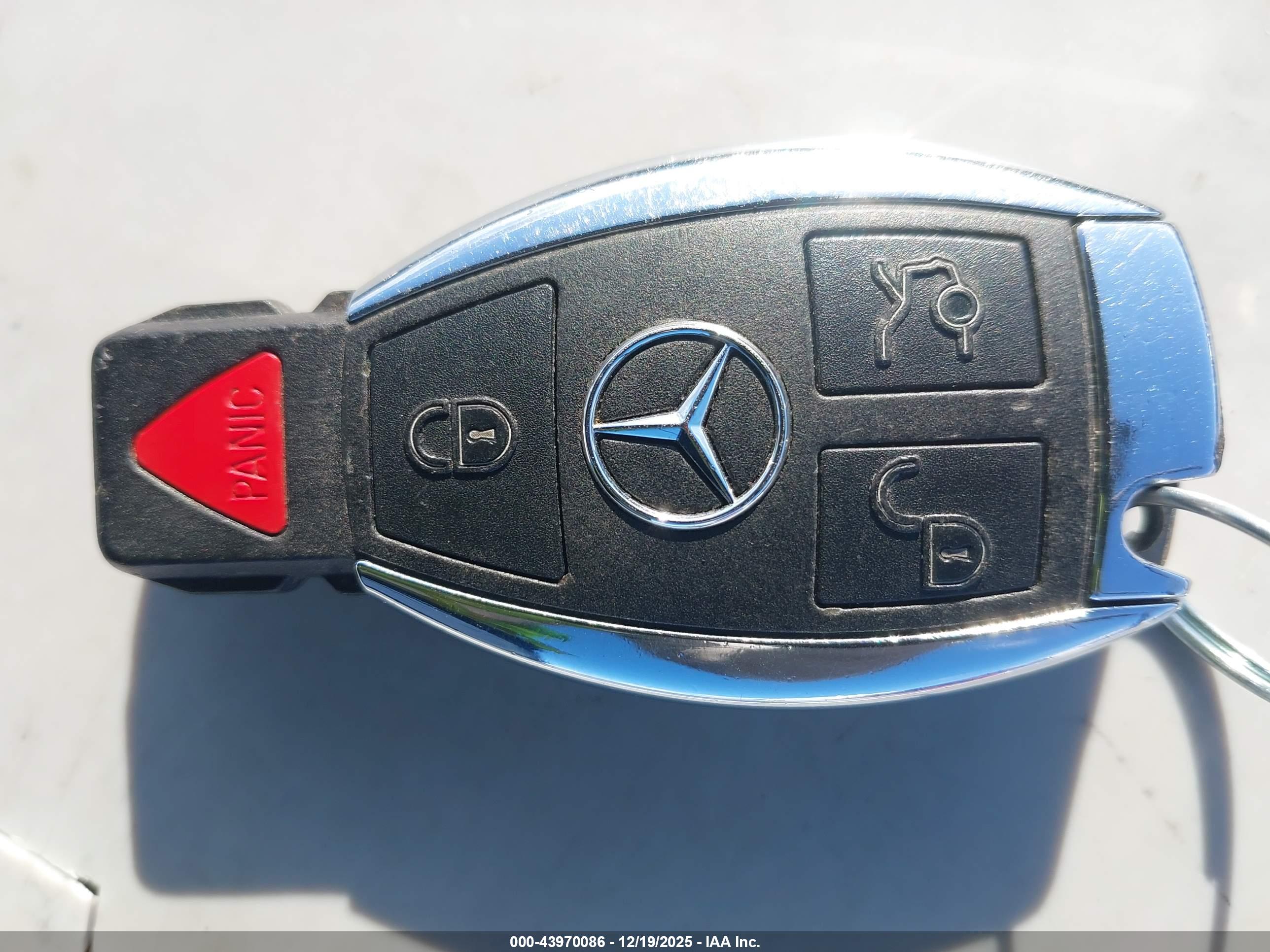 MERCEDES-BENZ GL image 11
