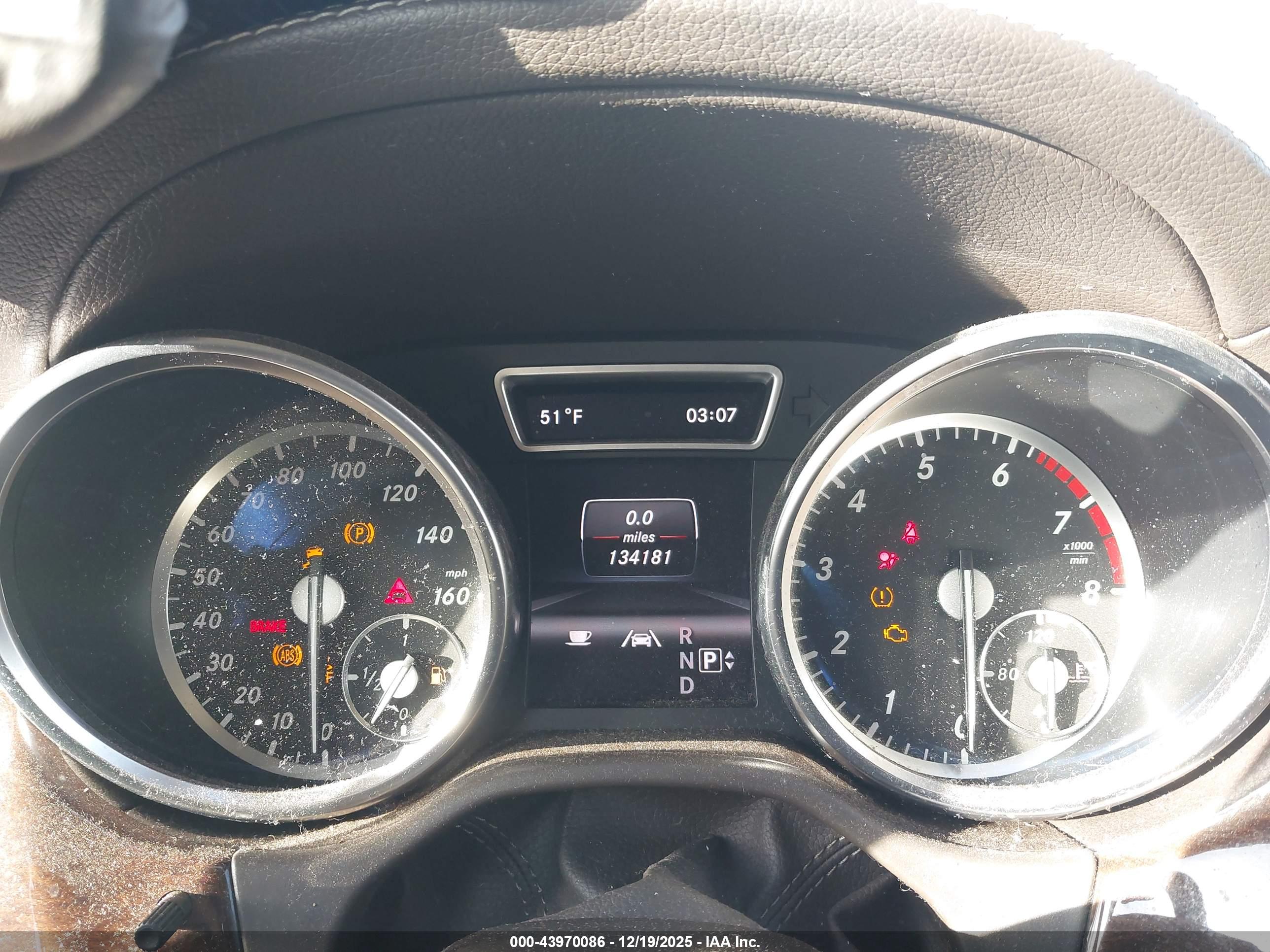 MERCEDES-BENZ GL image 7