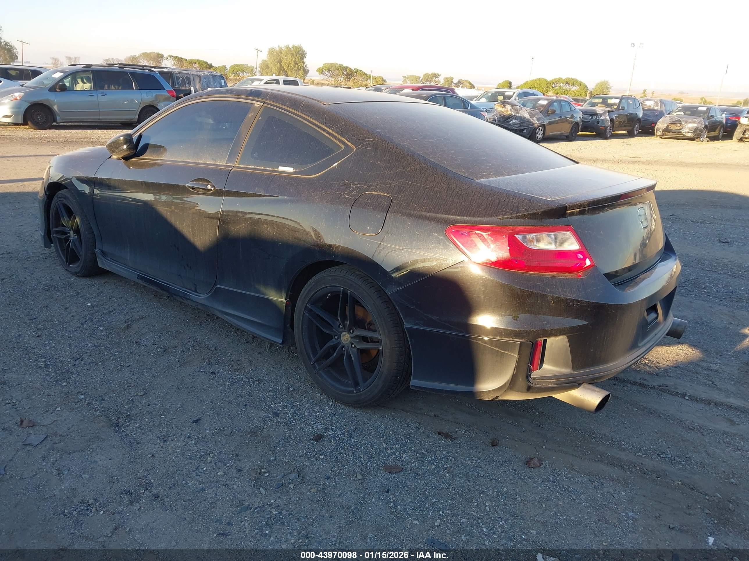 HONDA ACCORD image 3