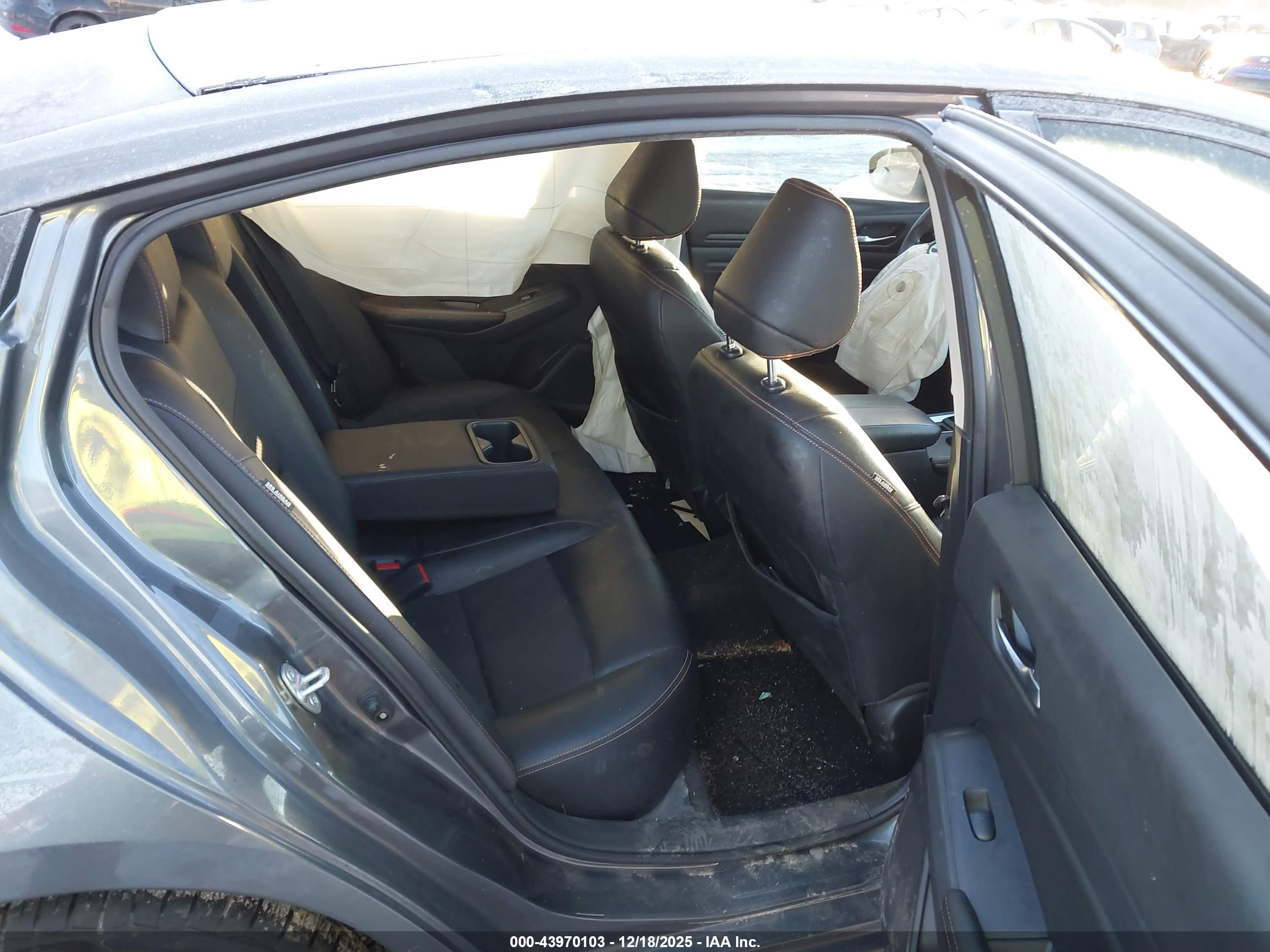 NISSAN ALTIMA image 8