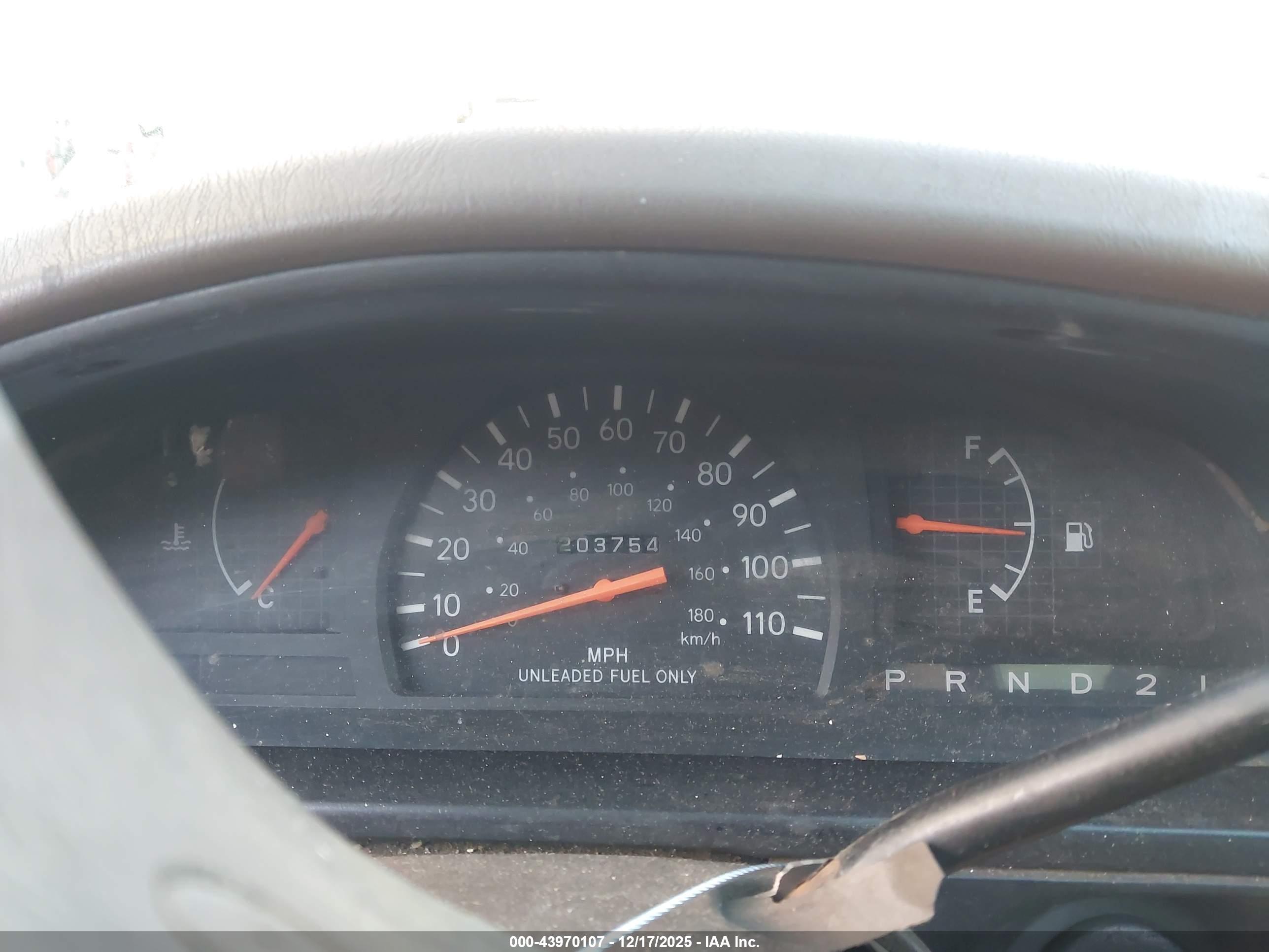 TOYOTA TACOMA image 7