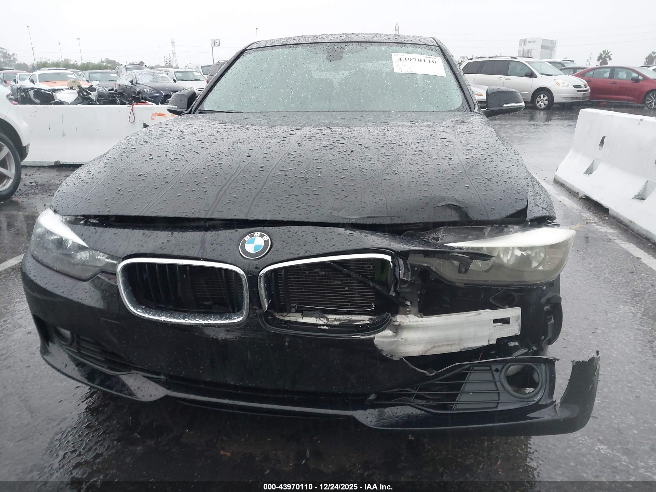 BMW 328I image 6
