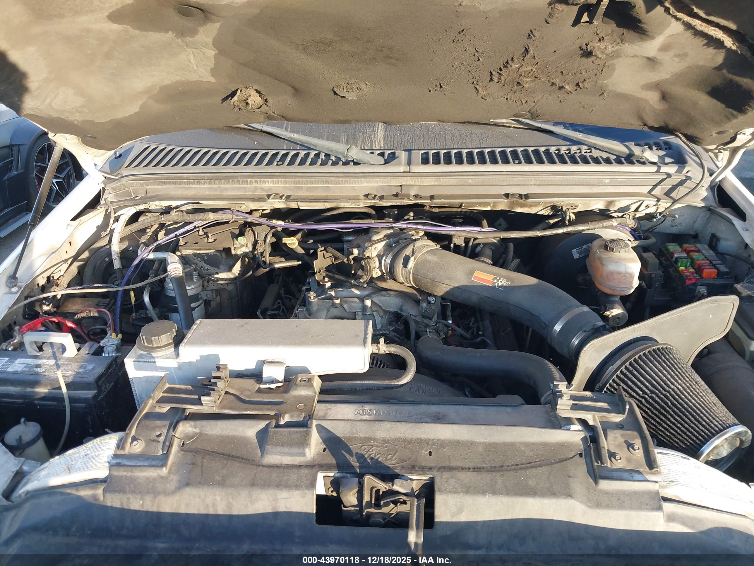 FORD F-250 image 10